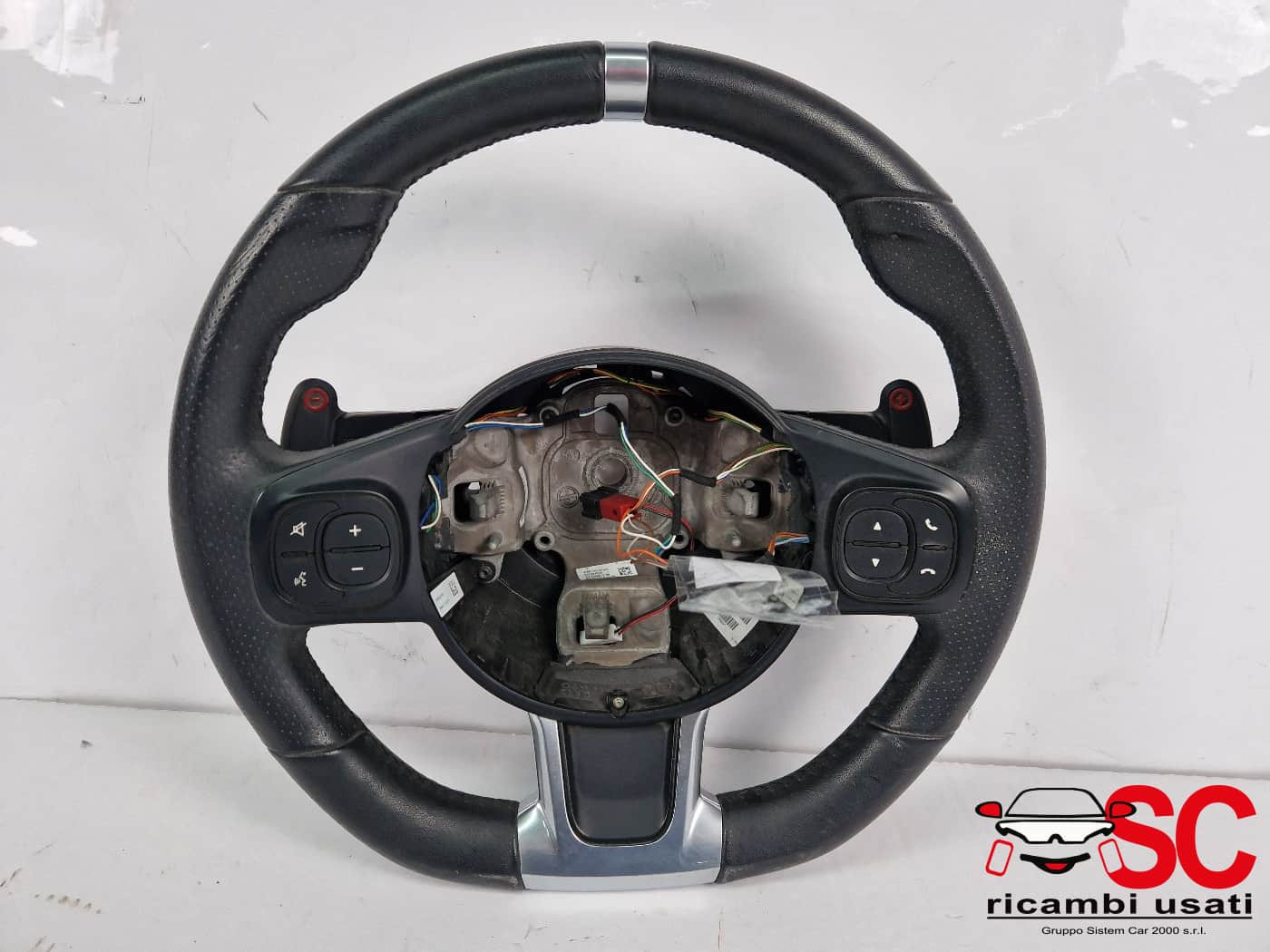 VOLANTE ABARTH 595 Serie 735665334 (12>19)