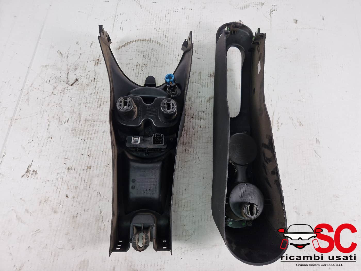 TUNNEL CONSOLLE CENTRALE ABARTH 595 Serie 735627522 (12>19)