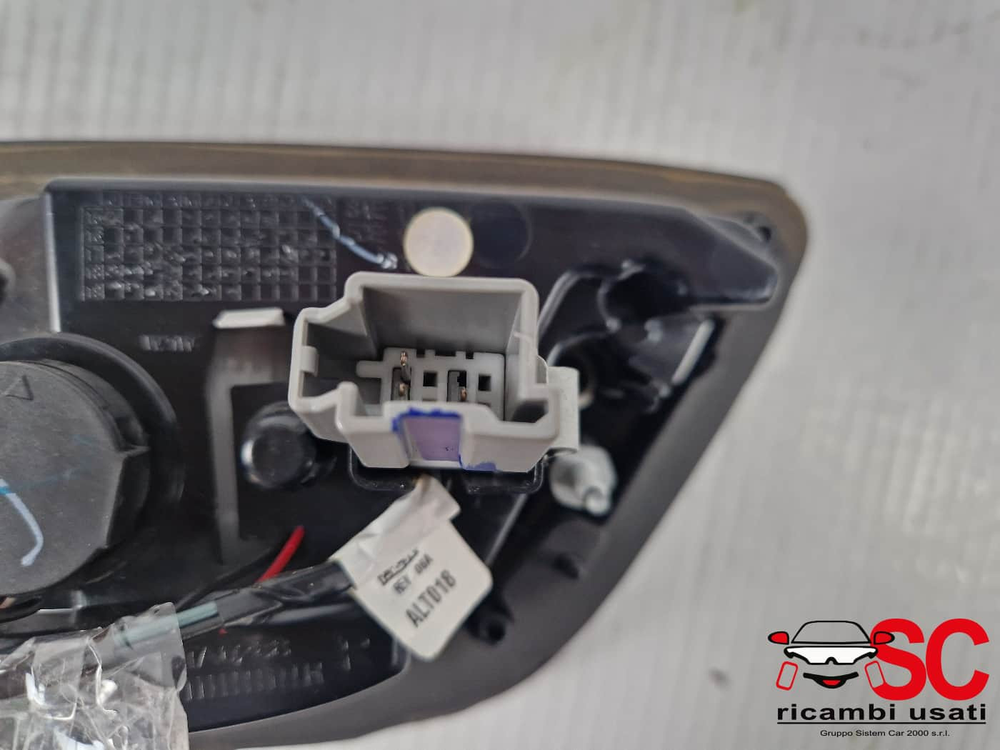 STOP FANALE POSTERIORE DESTRO JEEP Compass Serie P55112684AB (16>)