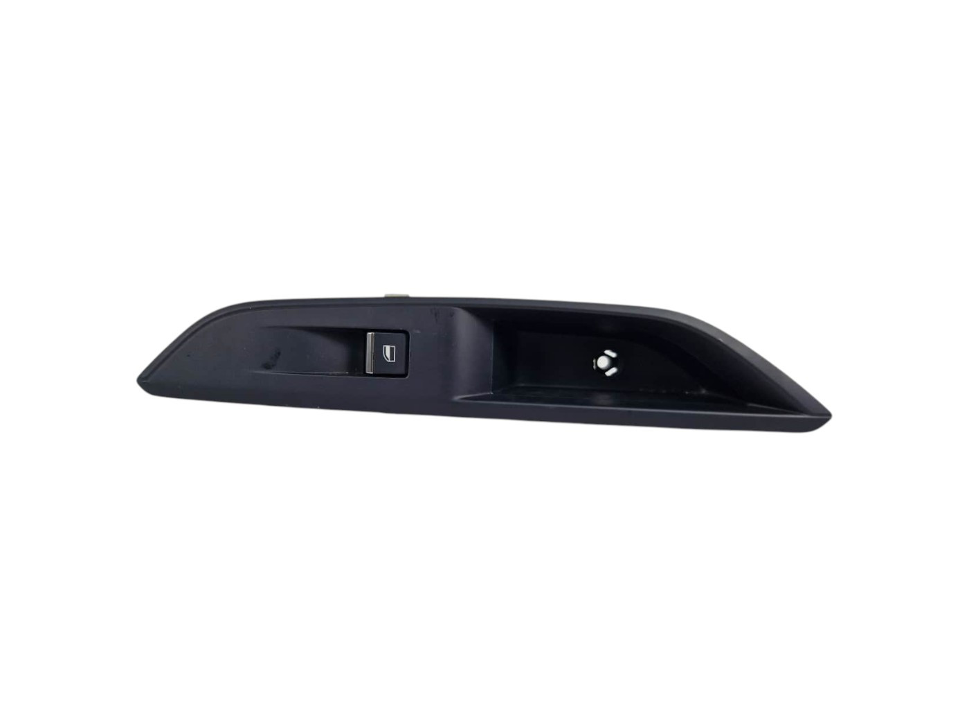 PULSANTE ALZAVETRO POSTERIORE DESTRO PEUGEOT 3008 Serie 9810514977 (24>)
