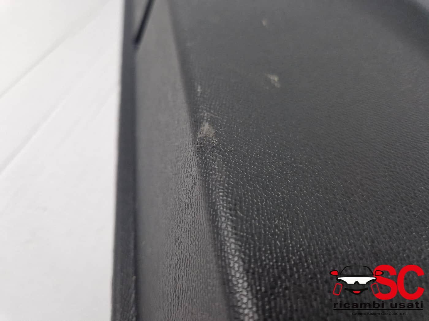 PANNELLO INTERNO PORTIERA ANT DX PEUGEOT 3008 Serie (24>)