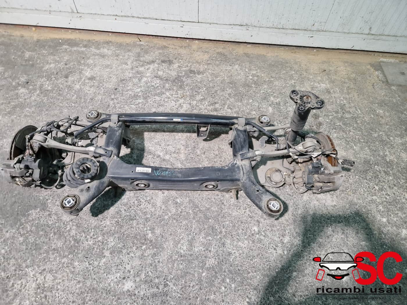 ASSALE POSTERIORE ALFA ROMEO Giulia Serie (952_) 50552704 diesel (16>)
