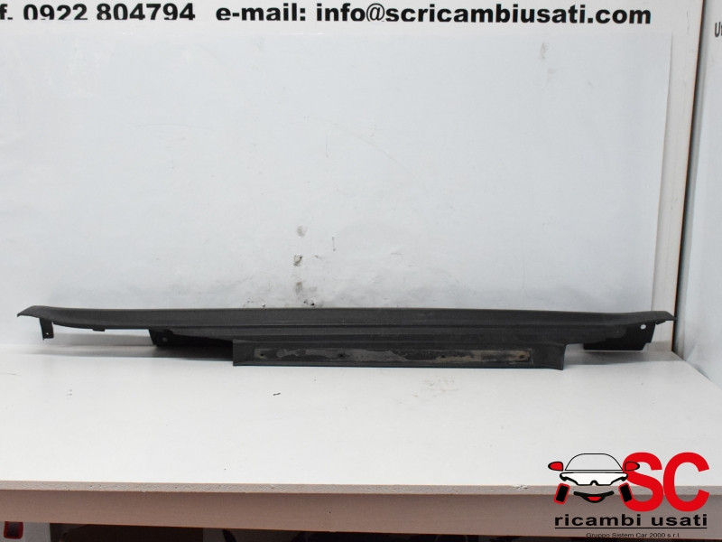 COPPIA SOTTOPORTA DESTRA E SINISTRA MINI One 2° Serie 7147915 (06>13)