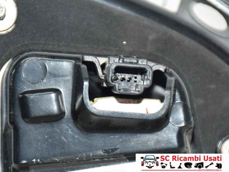 STOP FANALE POSTERIORE SINISTRO RENAULT Kadjar Serie 90165023 (15>)