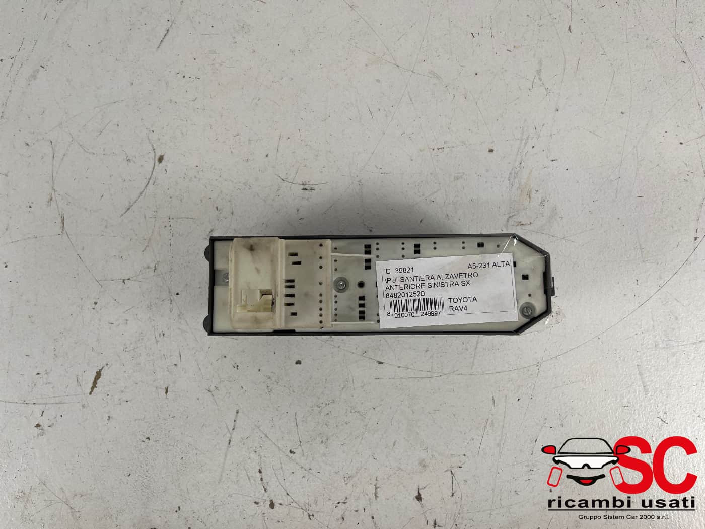 PULSANTIERA ANTERIORE SINISTRA TOYOTA Rav4 5° Serie 8482012520 (09>12)