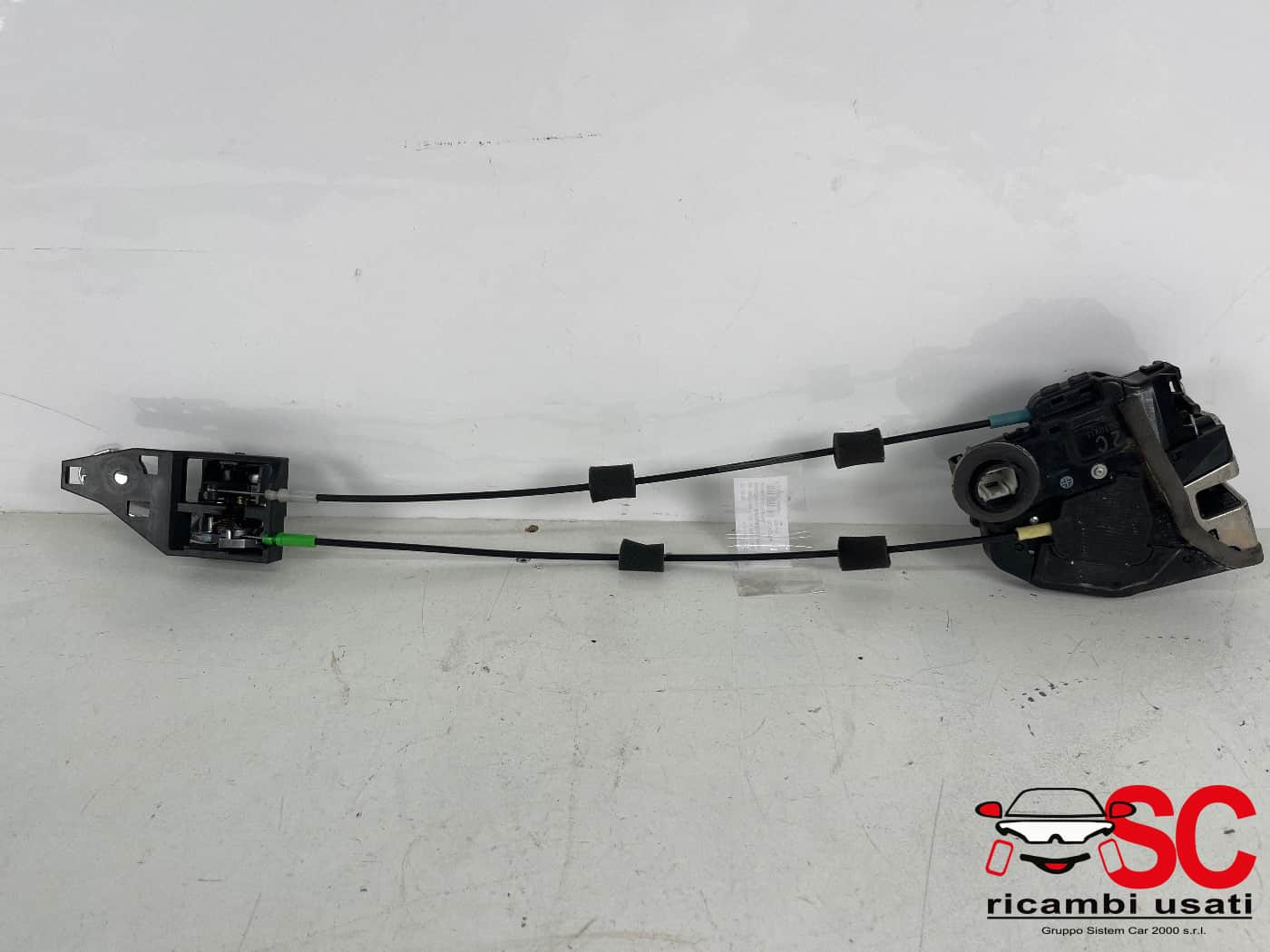 SERRATURA POSTERIORE SINISTRA TOYOTA Rav4 5° Serie 6906042021 (09>12)