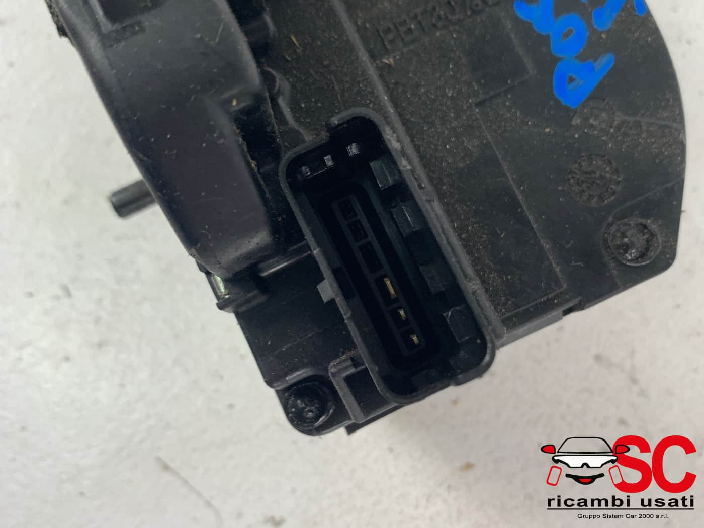 SERRATURA POSTERIORE SINISTRA NISSAN Qashqai 2° Serie 82501JD90B (10>13)