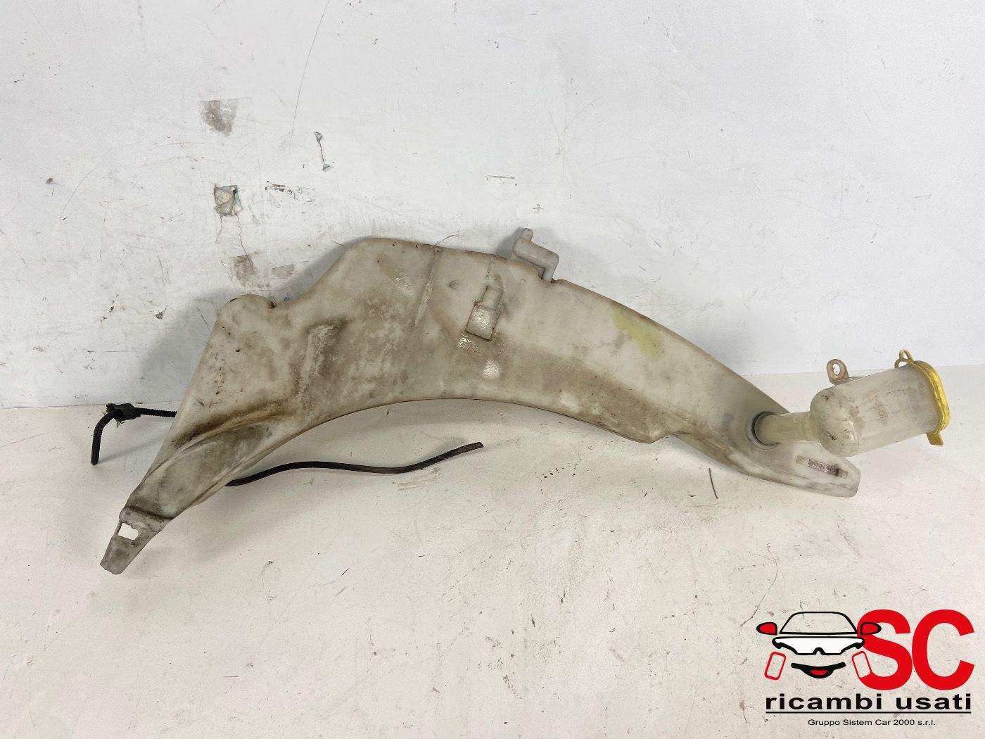2T1417618AB 2T1417618AB VASCHETTA TERGI ANT FORD Transit Connect 2° Serie diesel