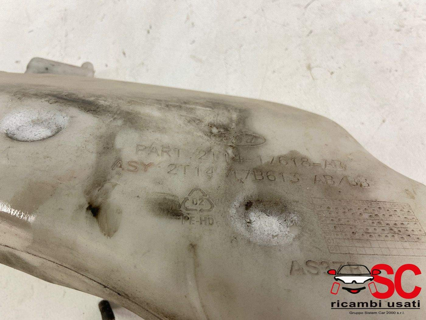 2T1417618AB 2T1417618AB VASCHETTA TERGI ANT FORD Transit Connect 2° Serie diesel