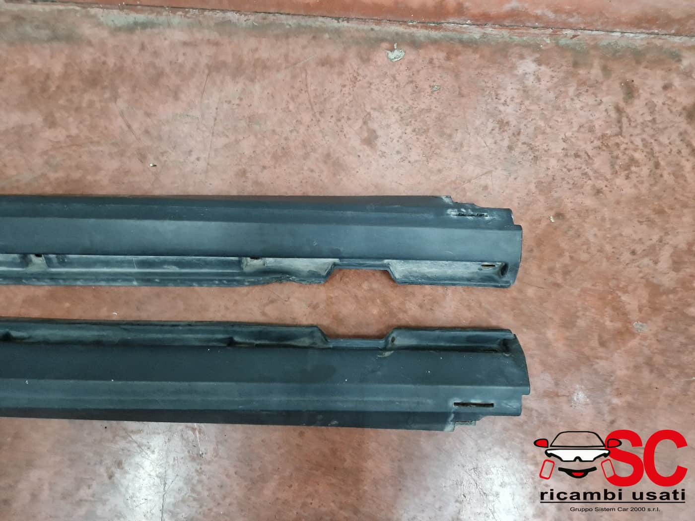 COPPIA SOTTOPORTA DESTRA E SINISTRA LAND ROVER Range Rover Evoque 1° Serie (11>)