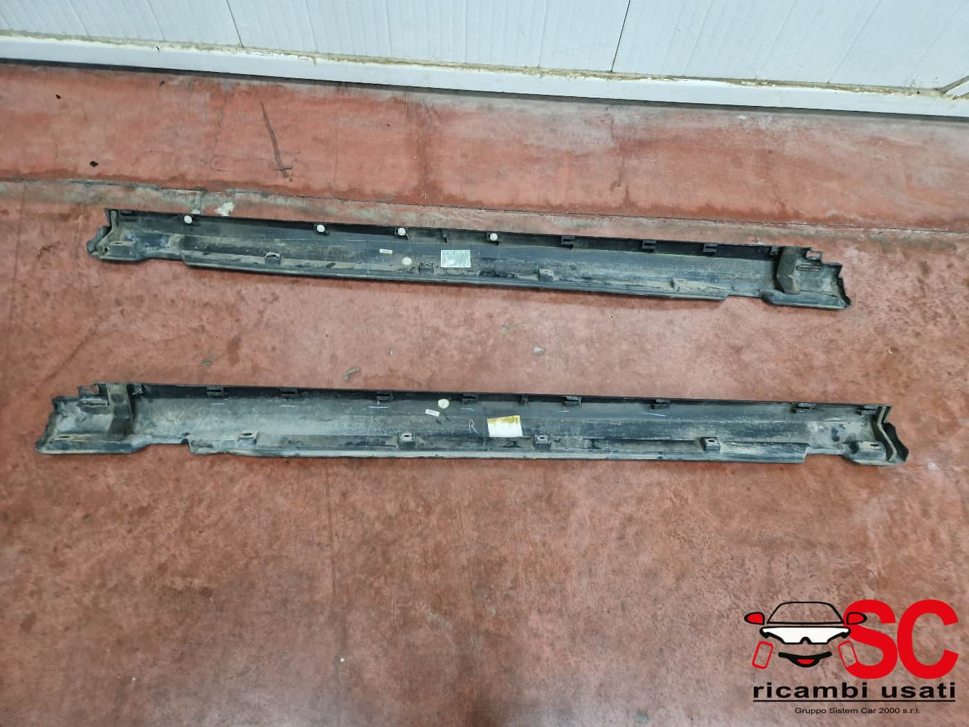 COPPIA SOTTOPORTA DESTRA E SINISTRA LAND ROVER Range Rover Evoque 1° Serie (11>)