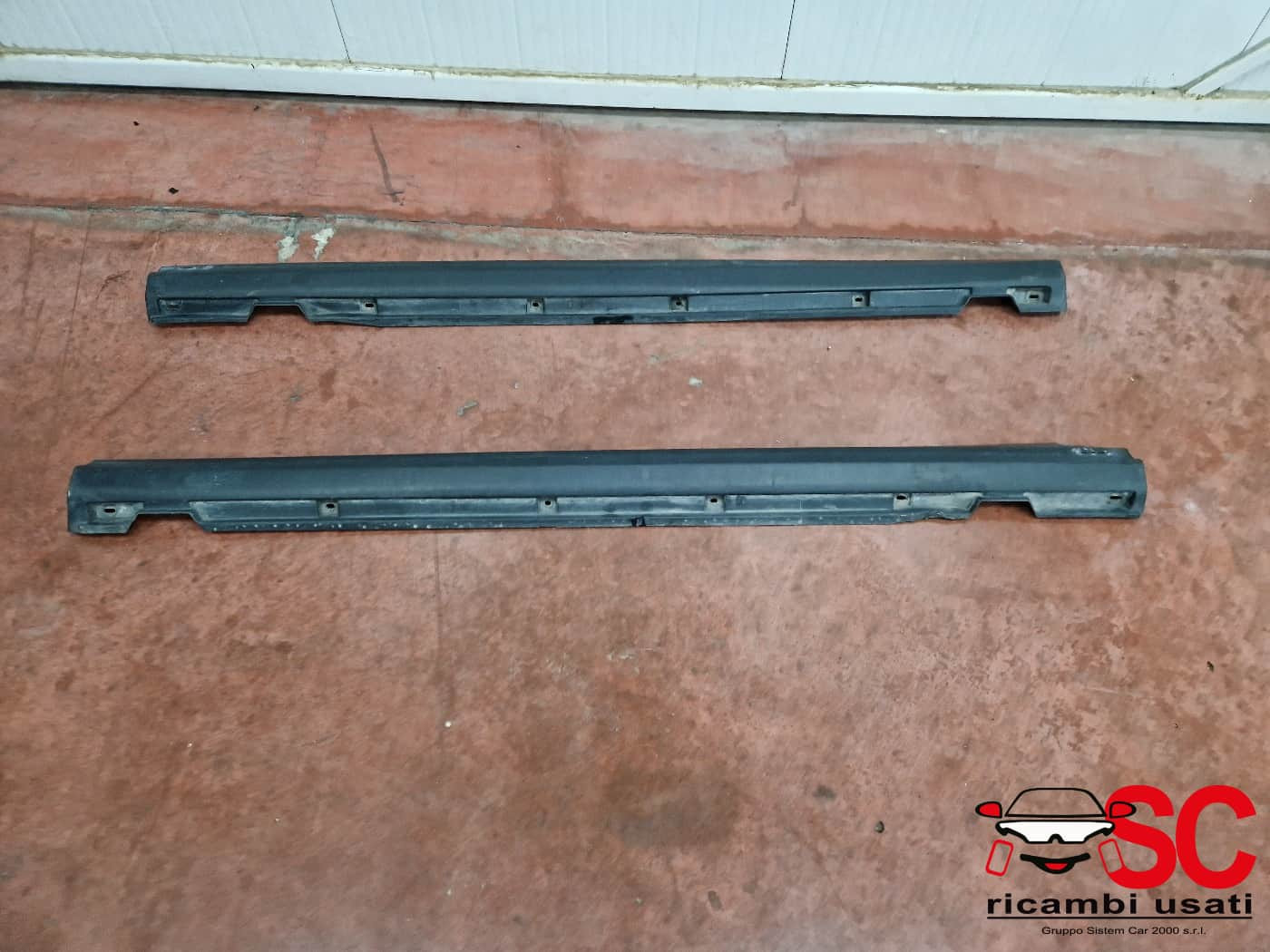 COPPIA SOTTOPORTA DESTRA E SINISTRA LAND ROVER Range Rover Evoque 1° Serie (11>)
