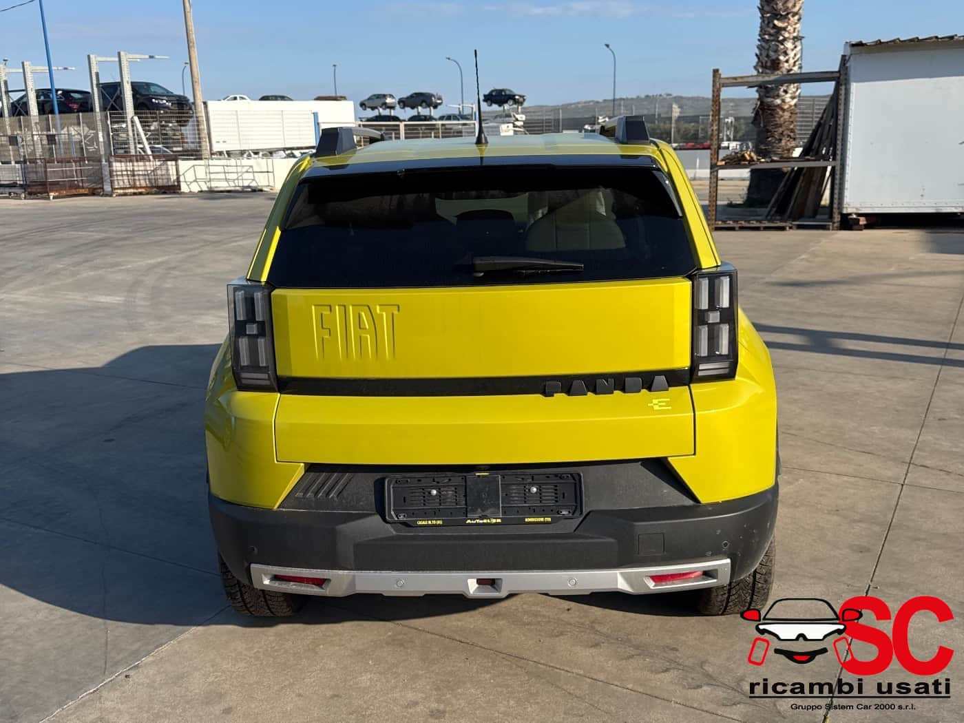 PARAURTI POSTERIORE FIAT Grande Panda Serie 735805061 (24>)