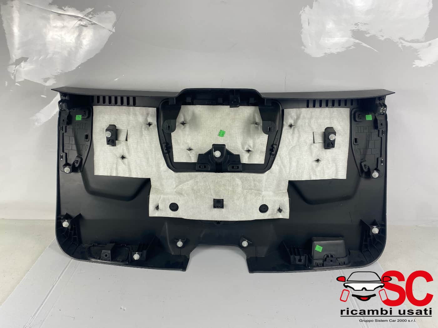RIVESTIMENTO PLASTICA INTERNO PORTELLONE POST PEUGEOT 3008 Serie 98357282ZD (16>23)