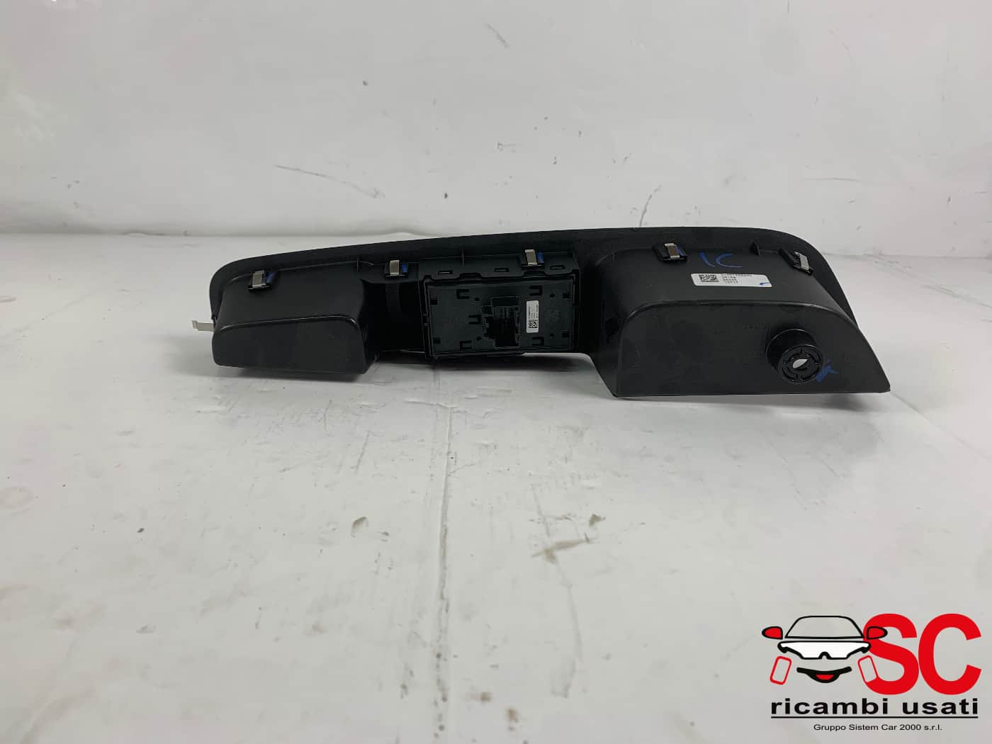 1561092280 PULSANTE ALZAVETRO ANTERIORE DX ALFA ROMEO Stelvio Serie (949_) diesel
