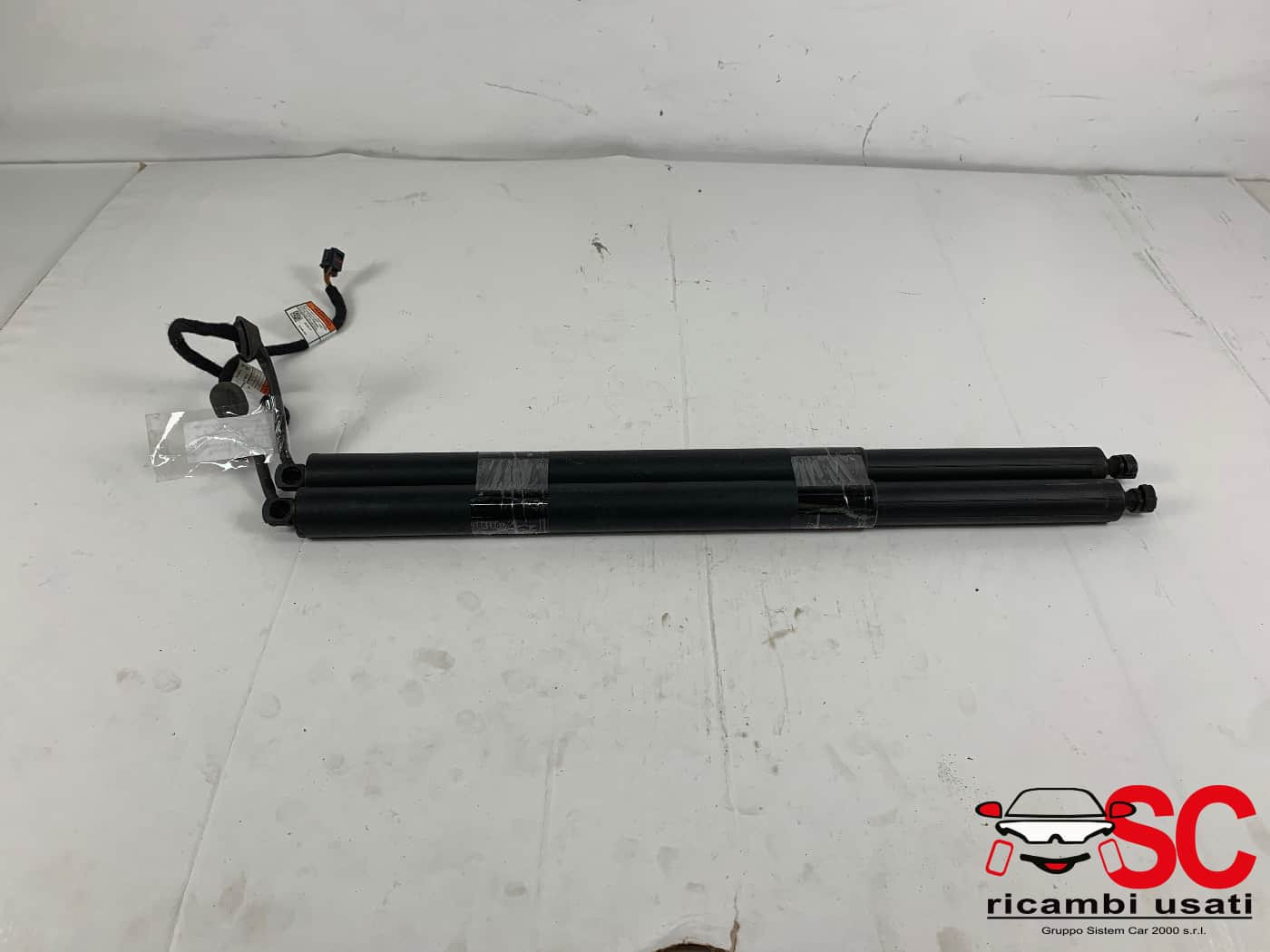 PISTONCINI COFANO POST. ALFA ROMEO Stelvio Serie (949_) 50550258 (16>)