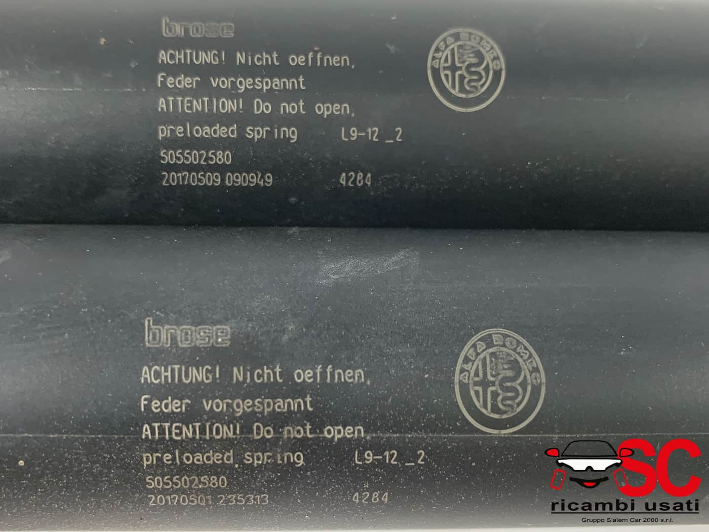 PISTONCINI COFANO POST. ALFA ROMEO Stelvio Serie (949_) 50550258 (16>)