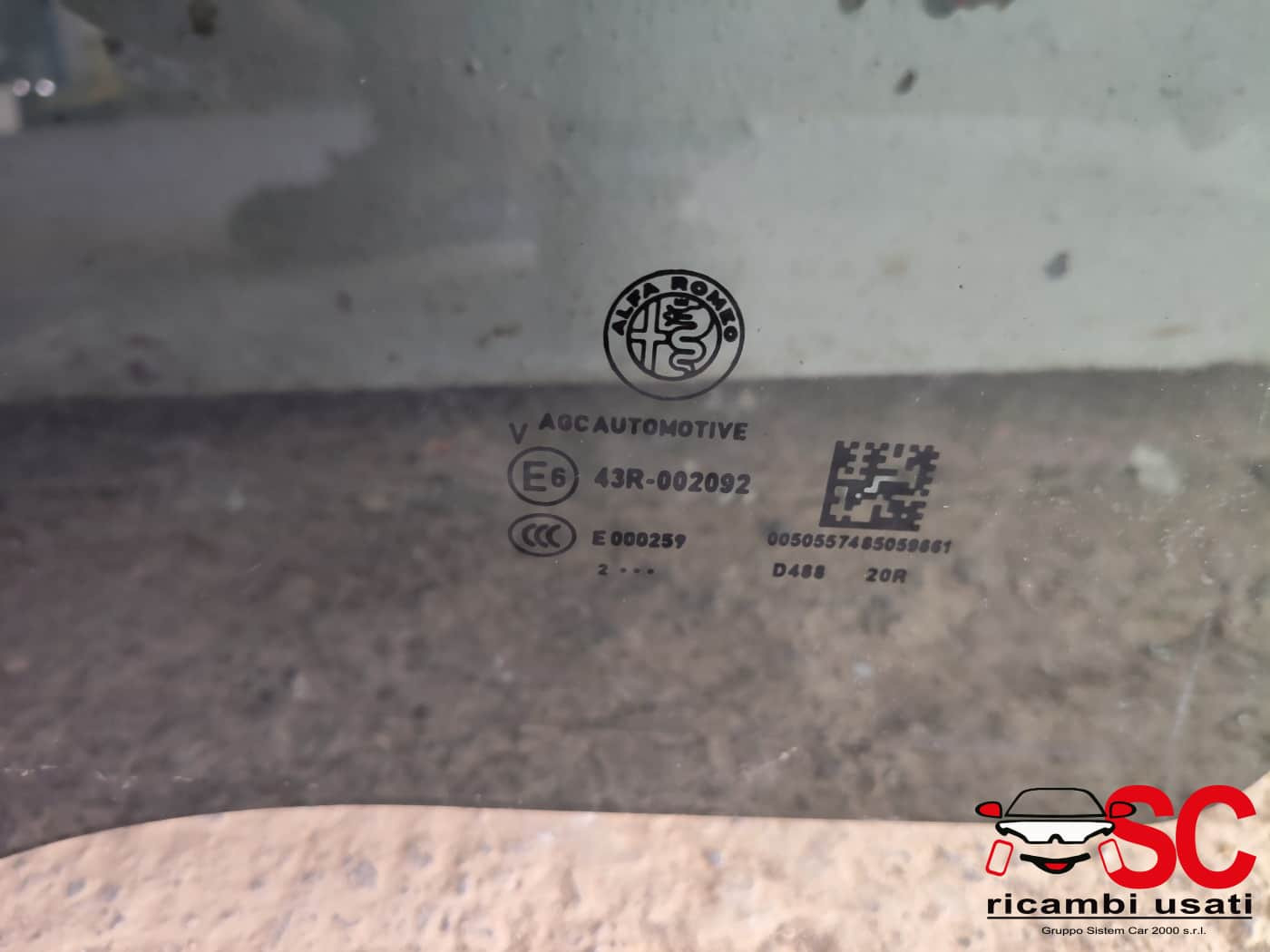 VETRO SCENDENTE POSTERIORE DESTRO ALFA ROMEO Giulia Serie (952_) (16>)