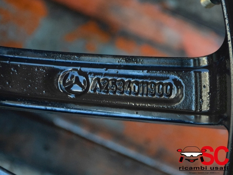 CERCHIO IN LEGA MERCEDES GLC Serie (W253) A2534011900 (15>)