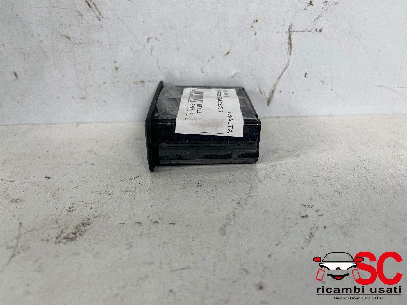 INTERFACCIA PRESA USB/INGRESSO AUX RENAULT Express Serie 280233791R (20>)