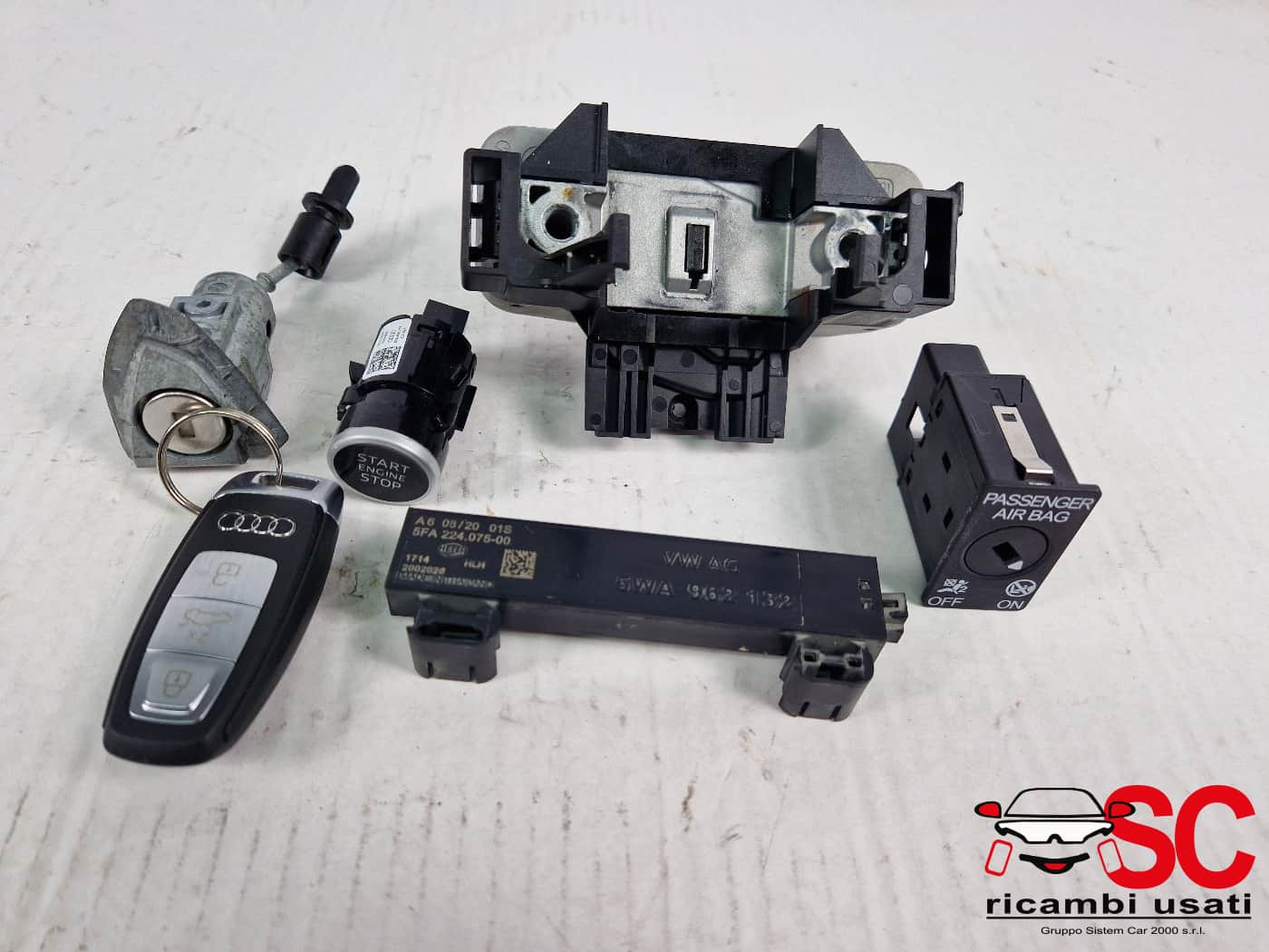 2Q0905861B BLOCCHETTO ACCENSIONE CON CHIAVE PIU AUDI A3 Sportback (8YA) benzina