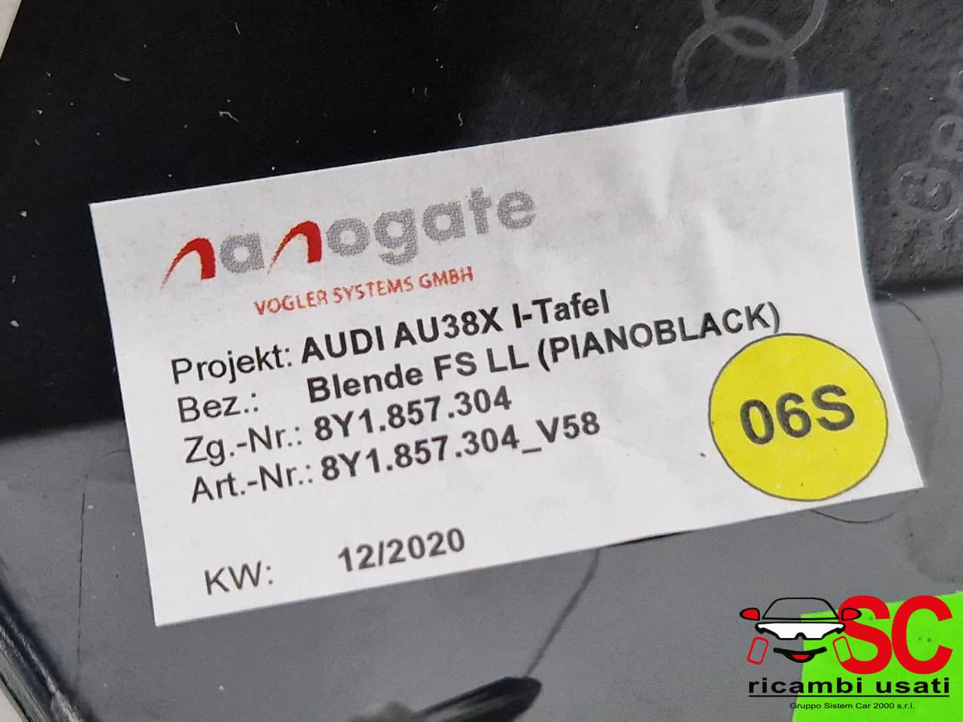 RIVESTIMENTO CRUSCOTTO AUDI A3 Sportback (8YA) 8Y1857304 (19>)