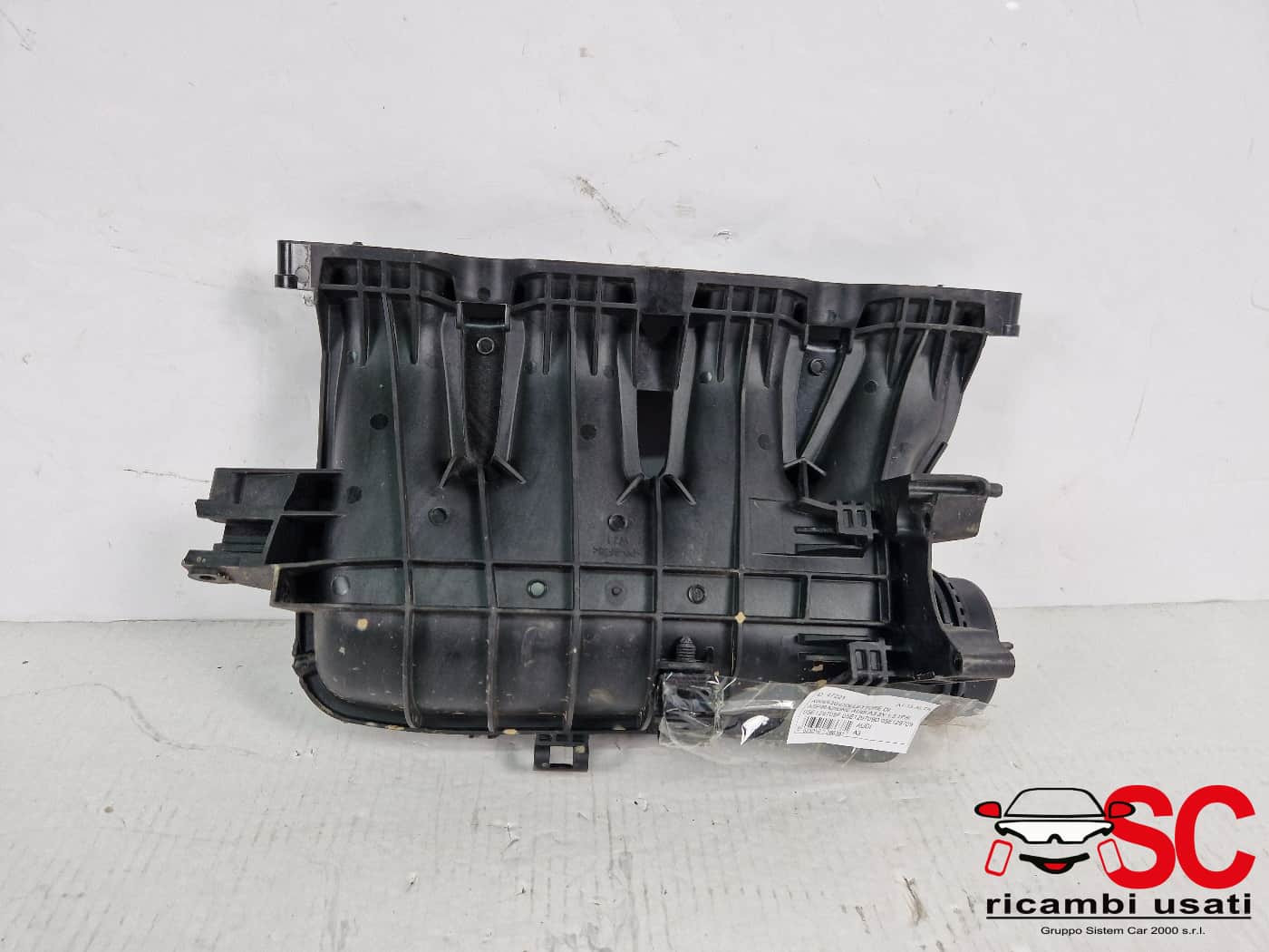COLLETTORE ASPIRAZIONE AUDI A3 Sportback (8YA) 05E129709F diesel (19>)