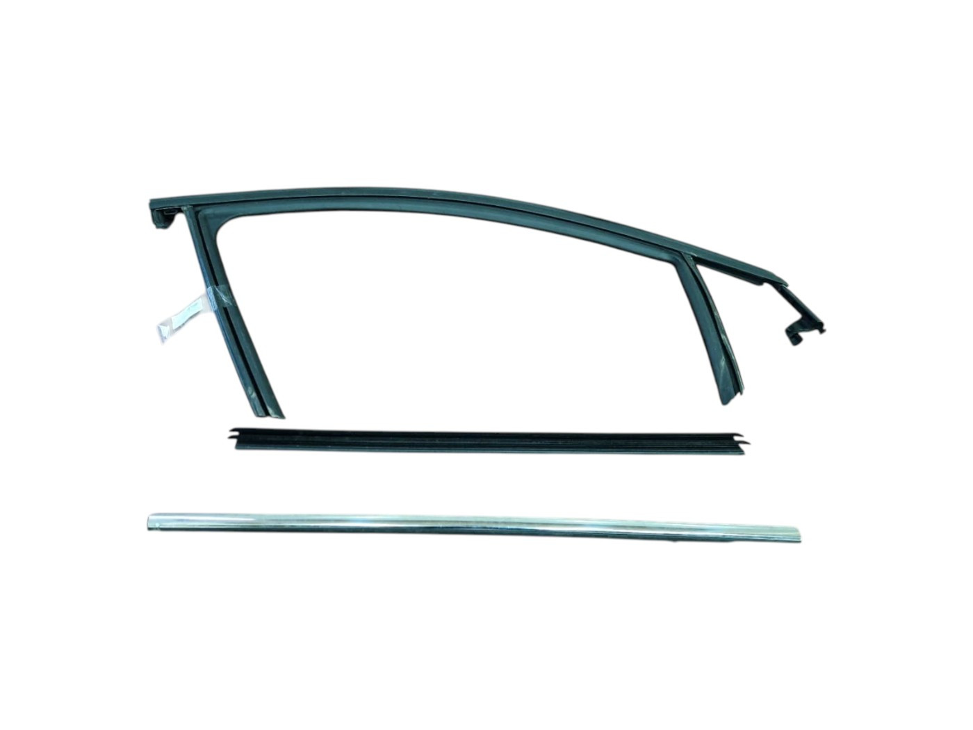 GUARNIZIONE PORTIERA ANTERIORE DESTRA PEUGEOT 3008 Serie 9811246680 (24>)