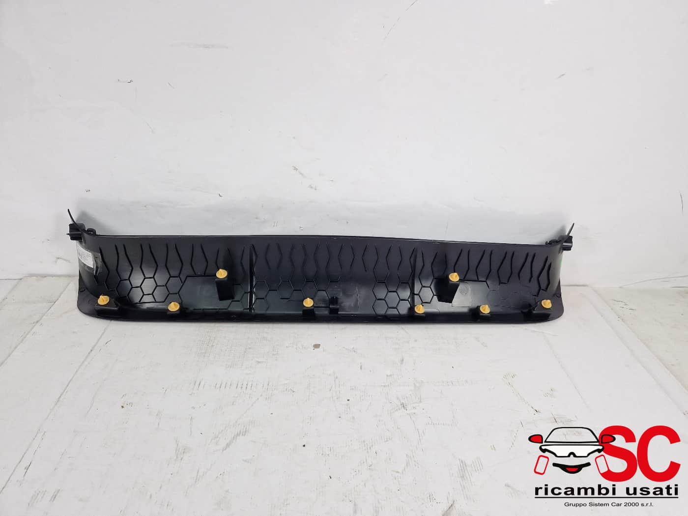 RIVESTIMENTO PLASTICA INTERNO PORTELLONE POST PEUGEOT 3008 Serie 9837589377 (16>23)