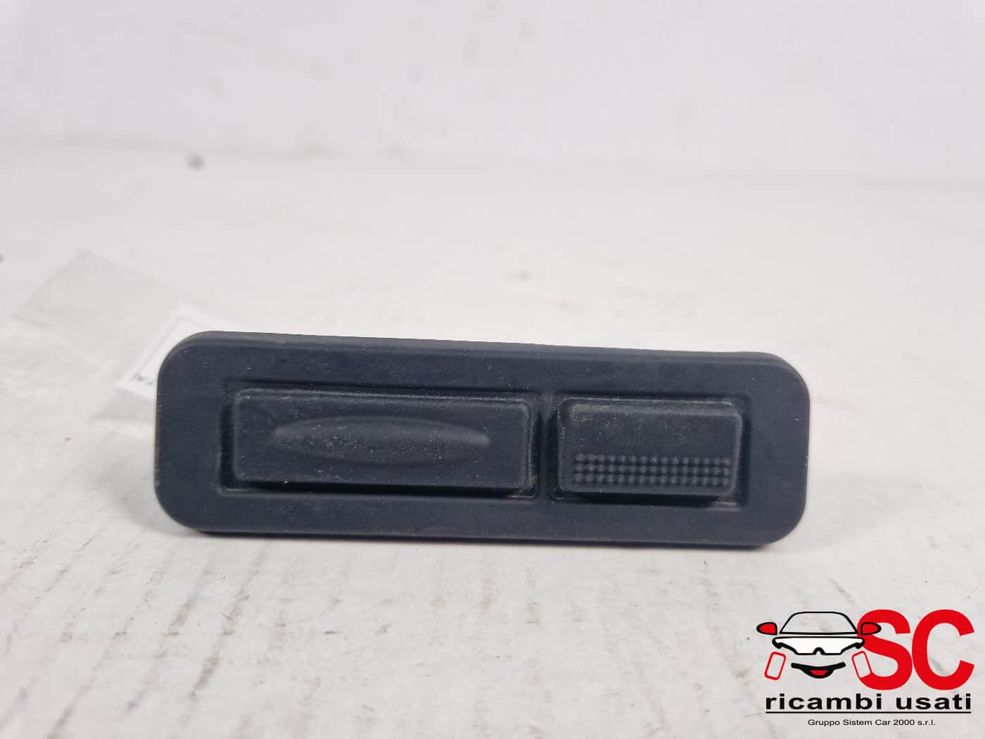 PULSANTE APERTURA PORTELLONE POSTERIORE ALFA ROMEO Tonale Serie 50554695 (22>)