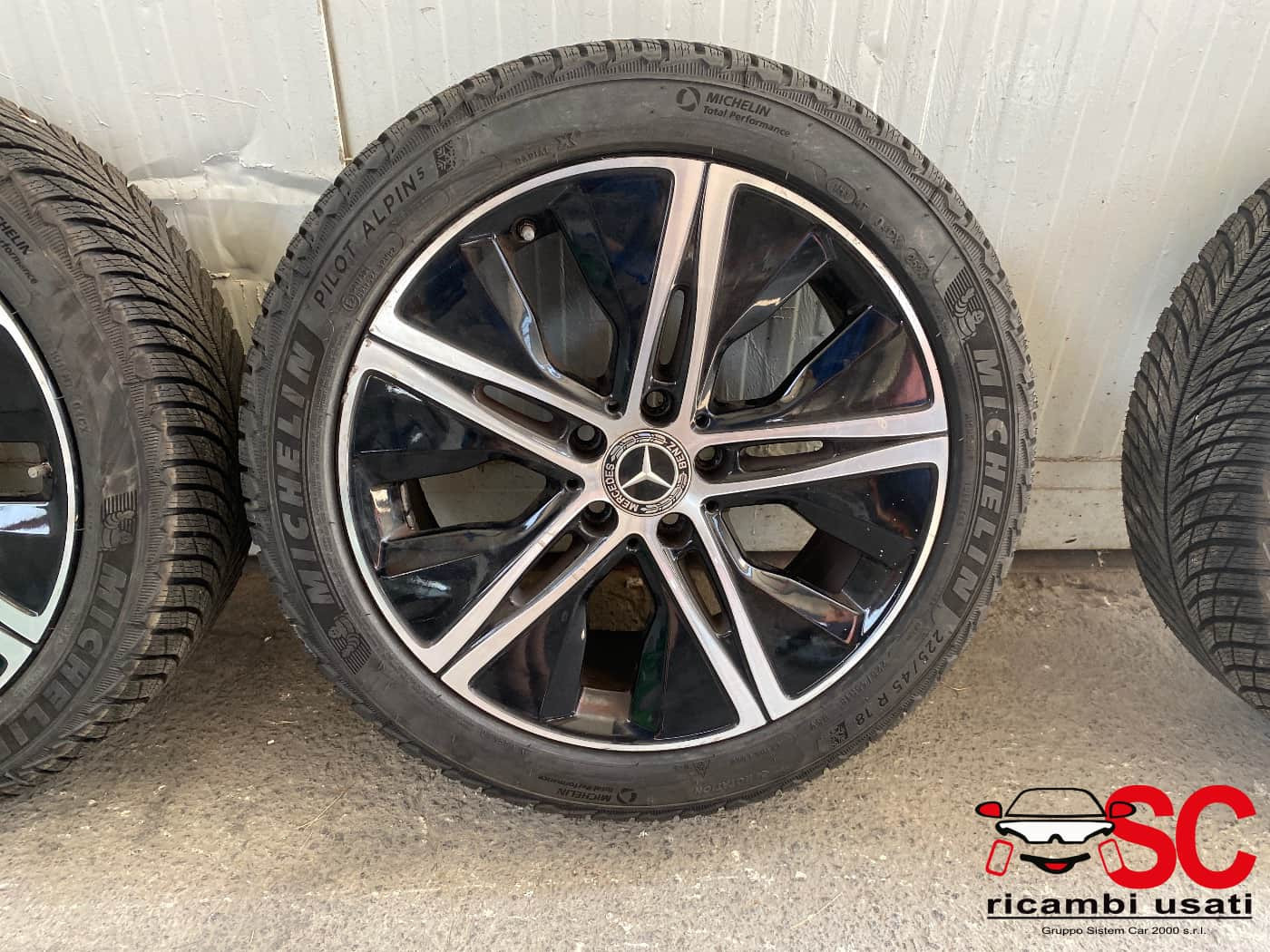 4 CERCHI IN LEGA MERCEDES Classe A Serie (W177) A1774010500 (18>)