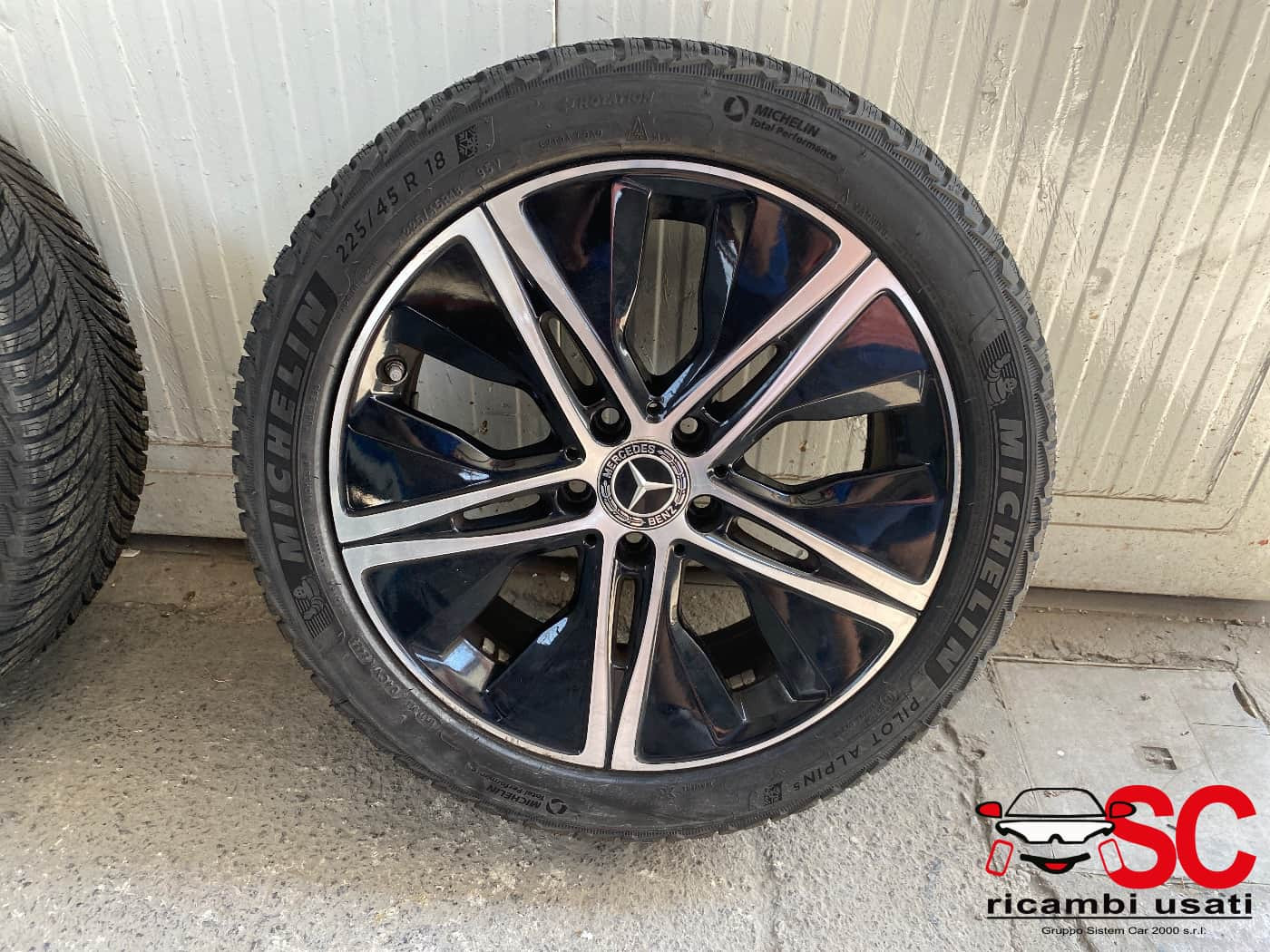 4 CERCHI IN LEGA MERCEDES Classe A Serie (W177) A1774010500 (18>)