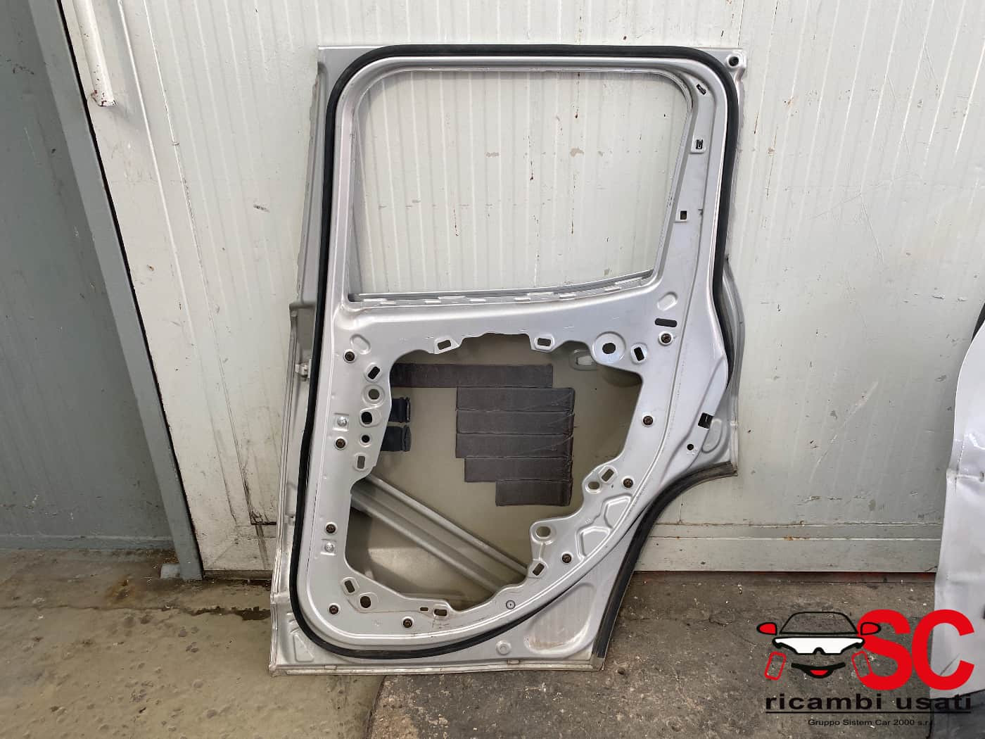 PORTIERA POSTERIORE DESTRA JEEP Renegade Serie (14>18)
