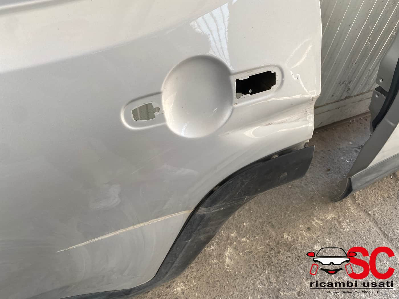PORTIERA POSTERIORE SINISTRA JEEP Renegade Serie (14>18)