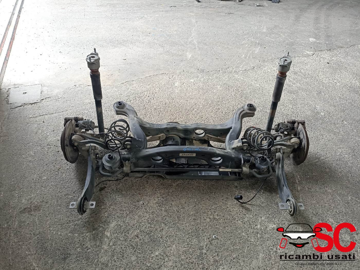 ASSALE POSTERIORE MERCEDES Classe A Serie (W176) A2463520941 Diesel (12>18)