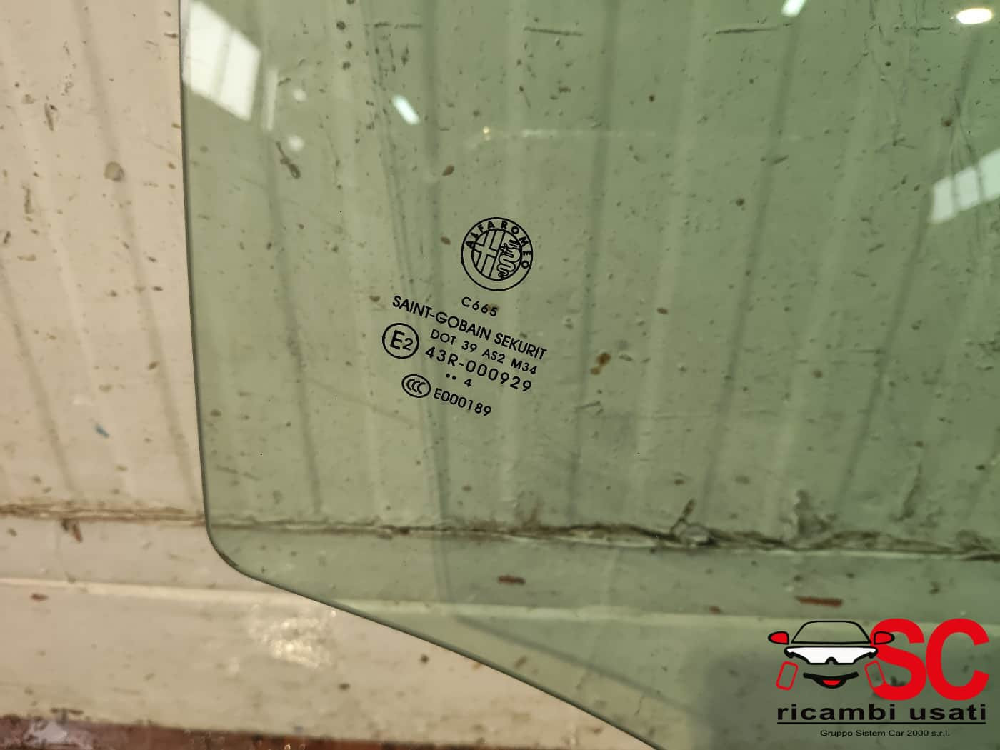 VETRO SCENDENTE POSTERIORE DESTRO ALFA ROMEO Giulietta Serie (940_) (13>)