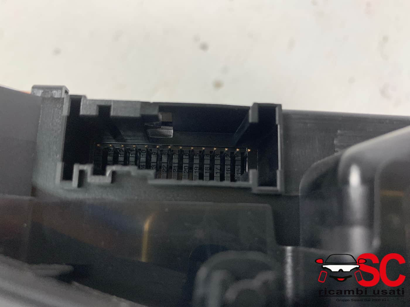 PLAFONIERA MERCEDES Classe A Serie (W177) A0009001919 (18>)