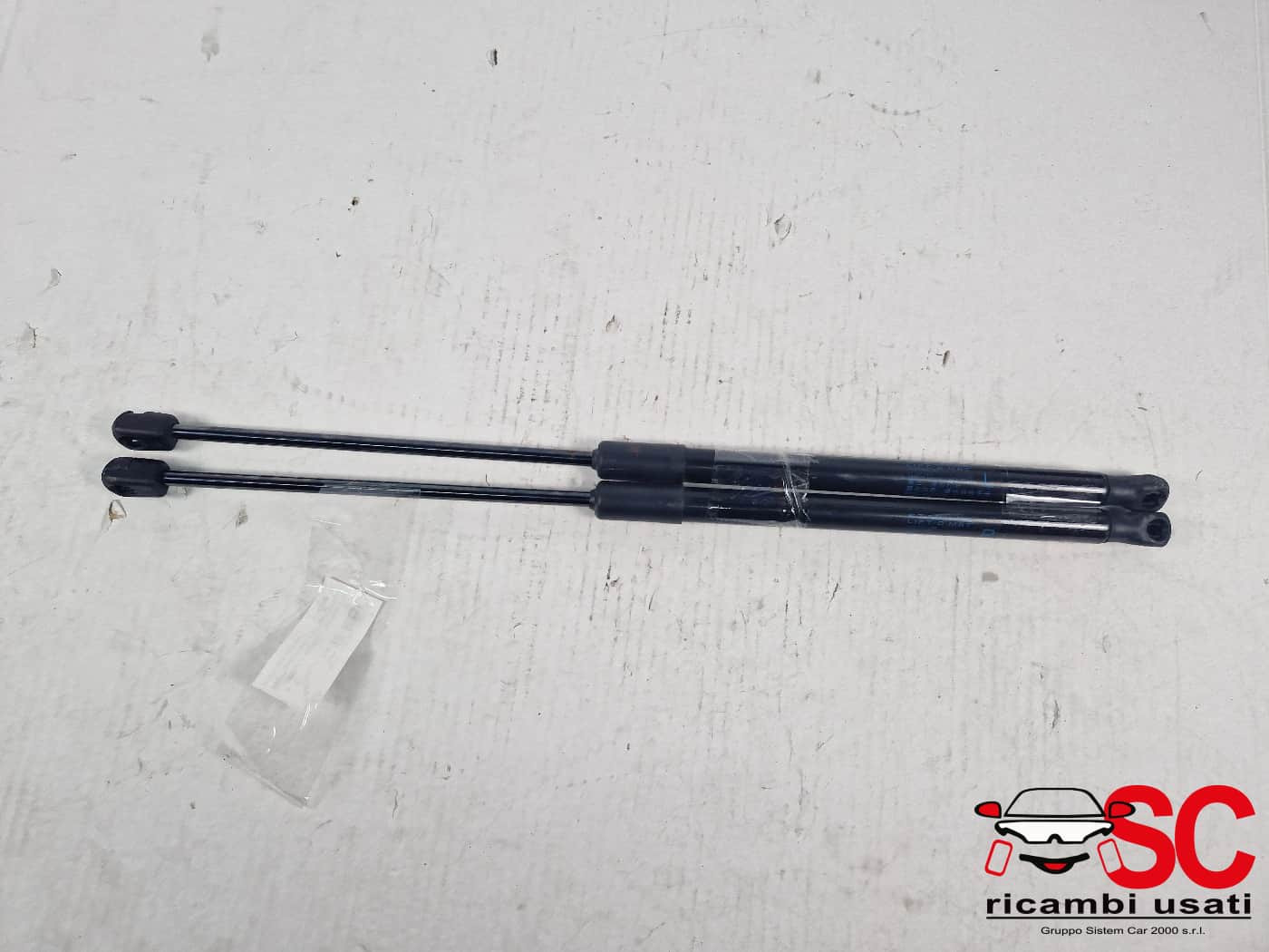 PISTONCINI COFANO POST. MG MG3 Serie 11206508 (24>)