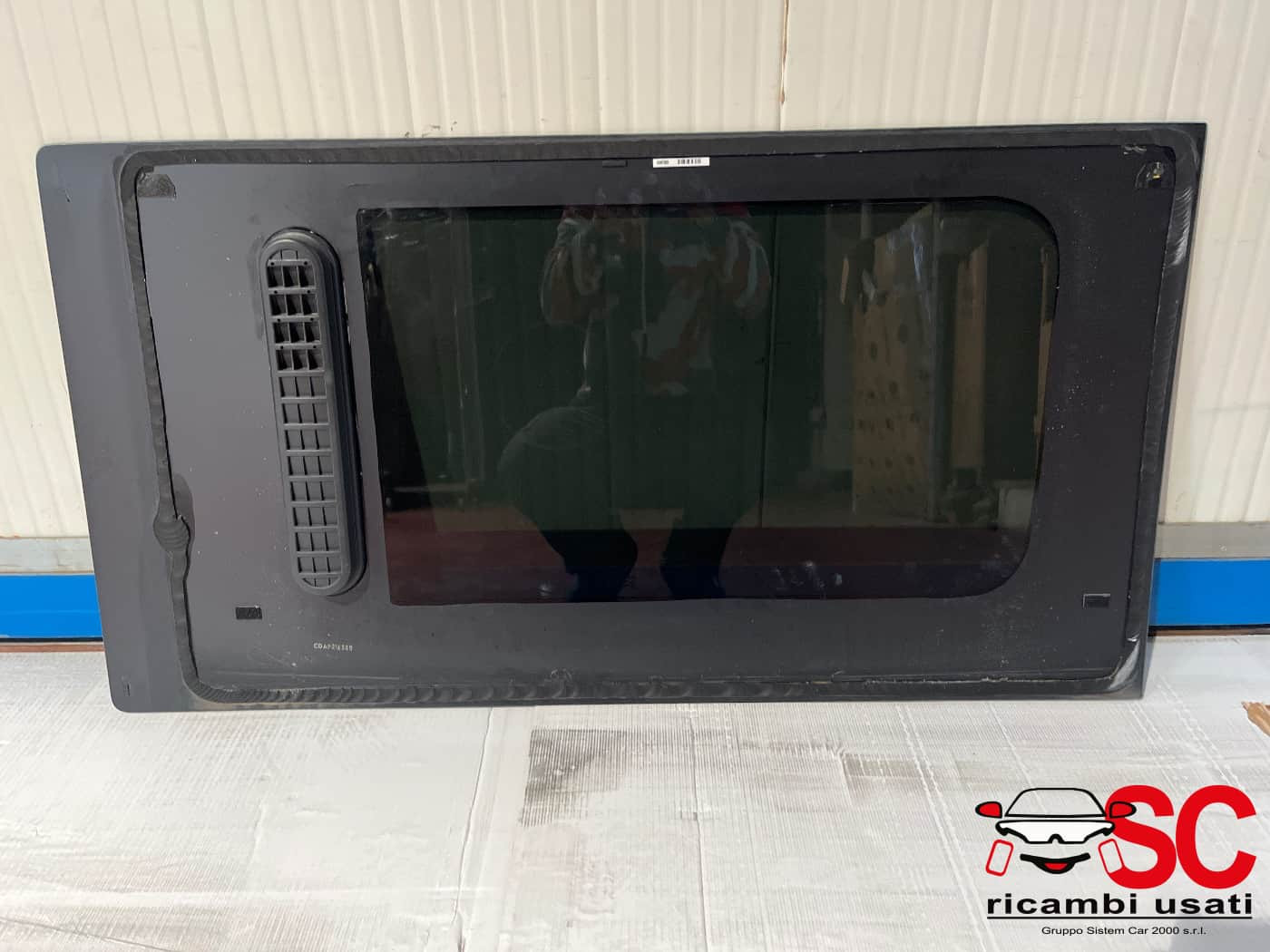 VETRO FISSO LATERALE SINISTRA CABINA CITROEN Jumper Serie 8569 KR (14>)