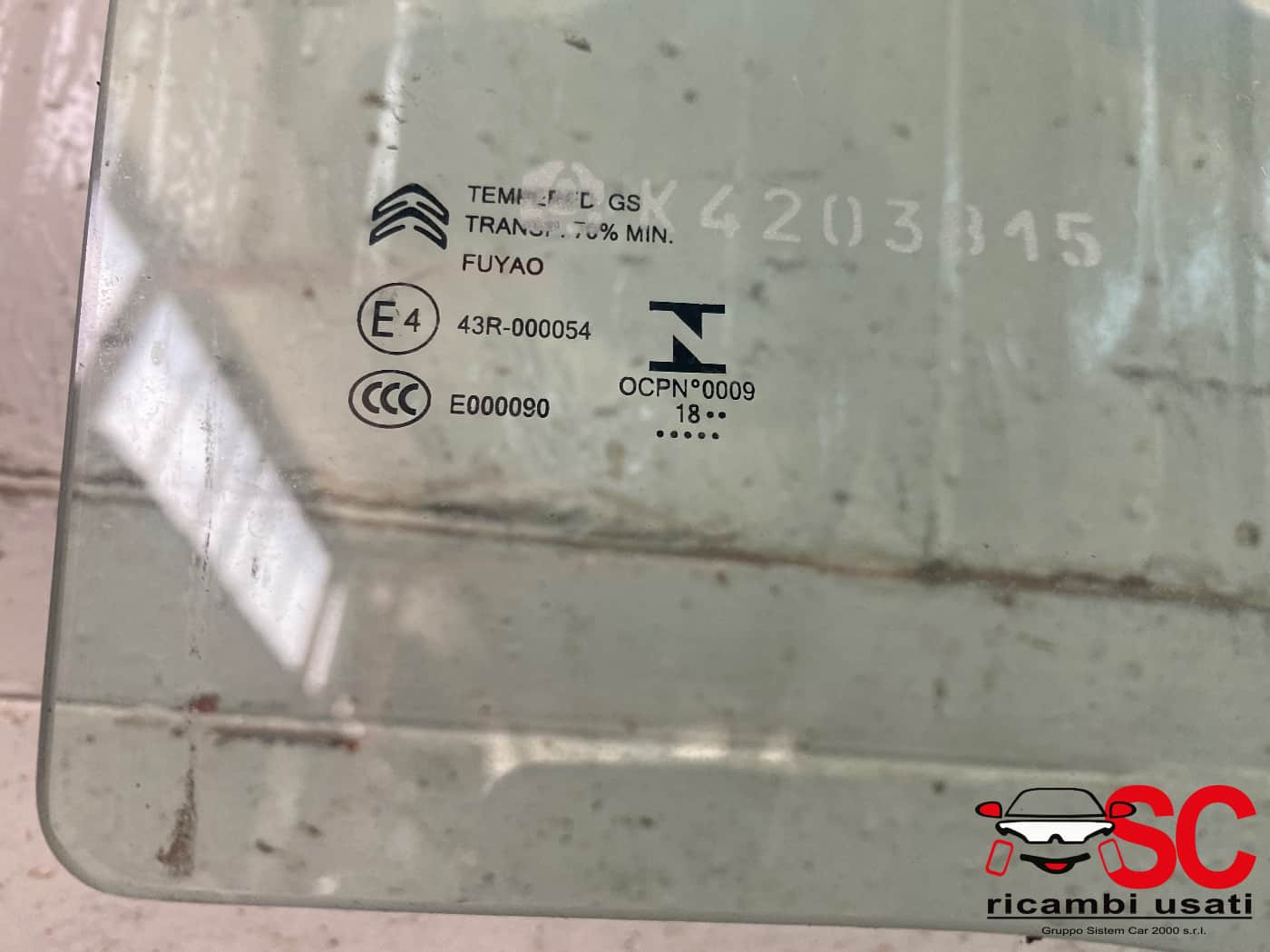 VETRO SCENDENTE POSTERIORE DESTRO CITROEN C3 AirCross (17>)