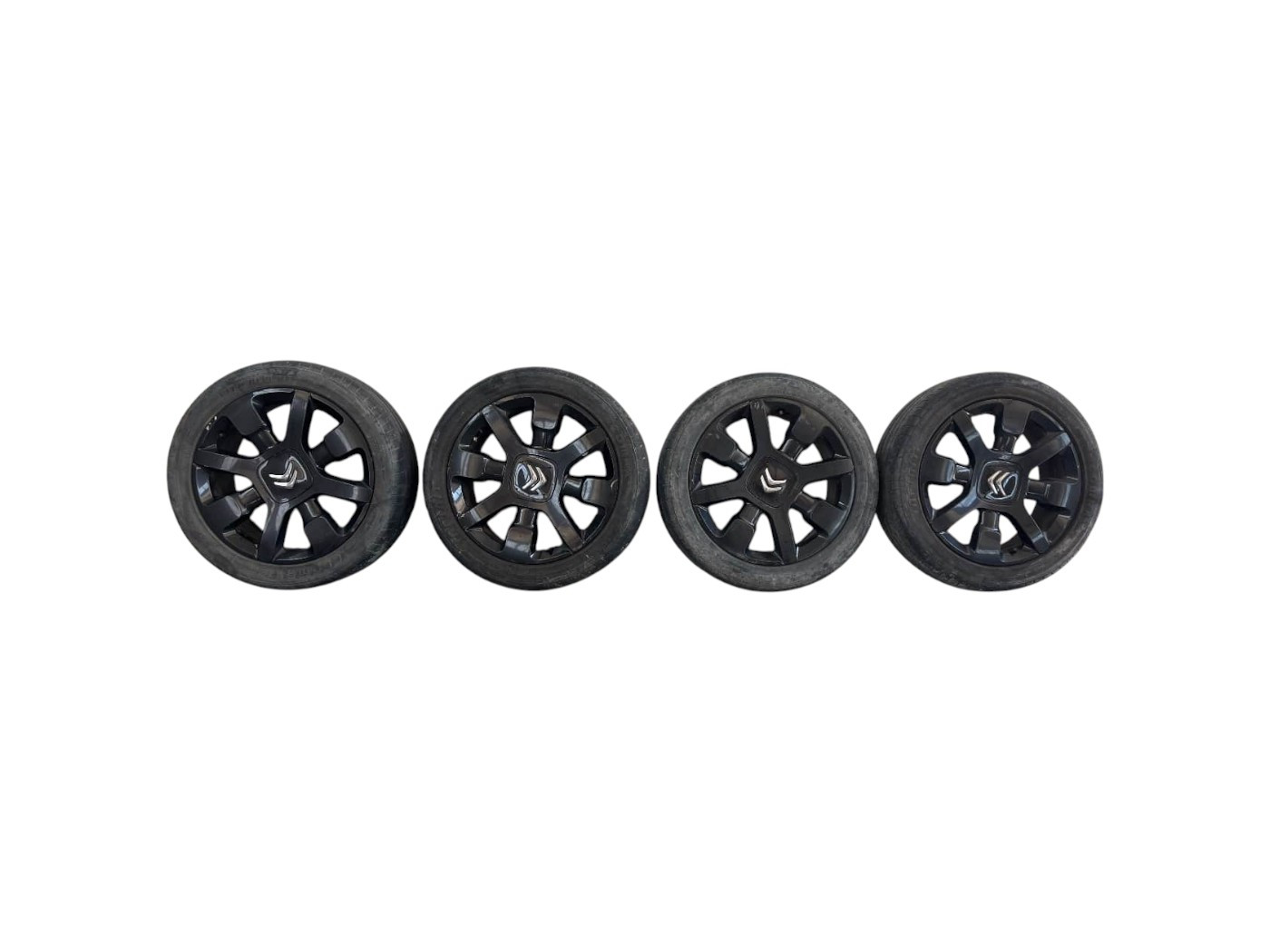 4 CERCHI IN LEGA CITROEN C4 Cactus Serie 9800494077 (18>24)