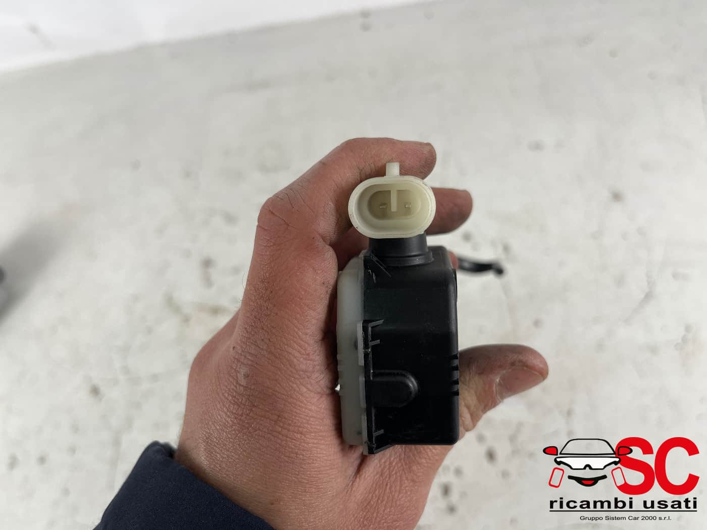42353811 42353811 MOTORINO SPORTELLINO CARBURANTE OPEL Mokka X diesel