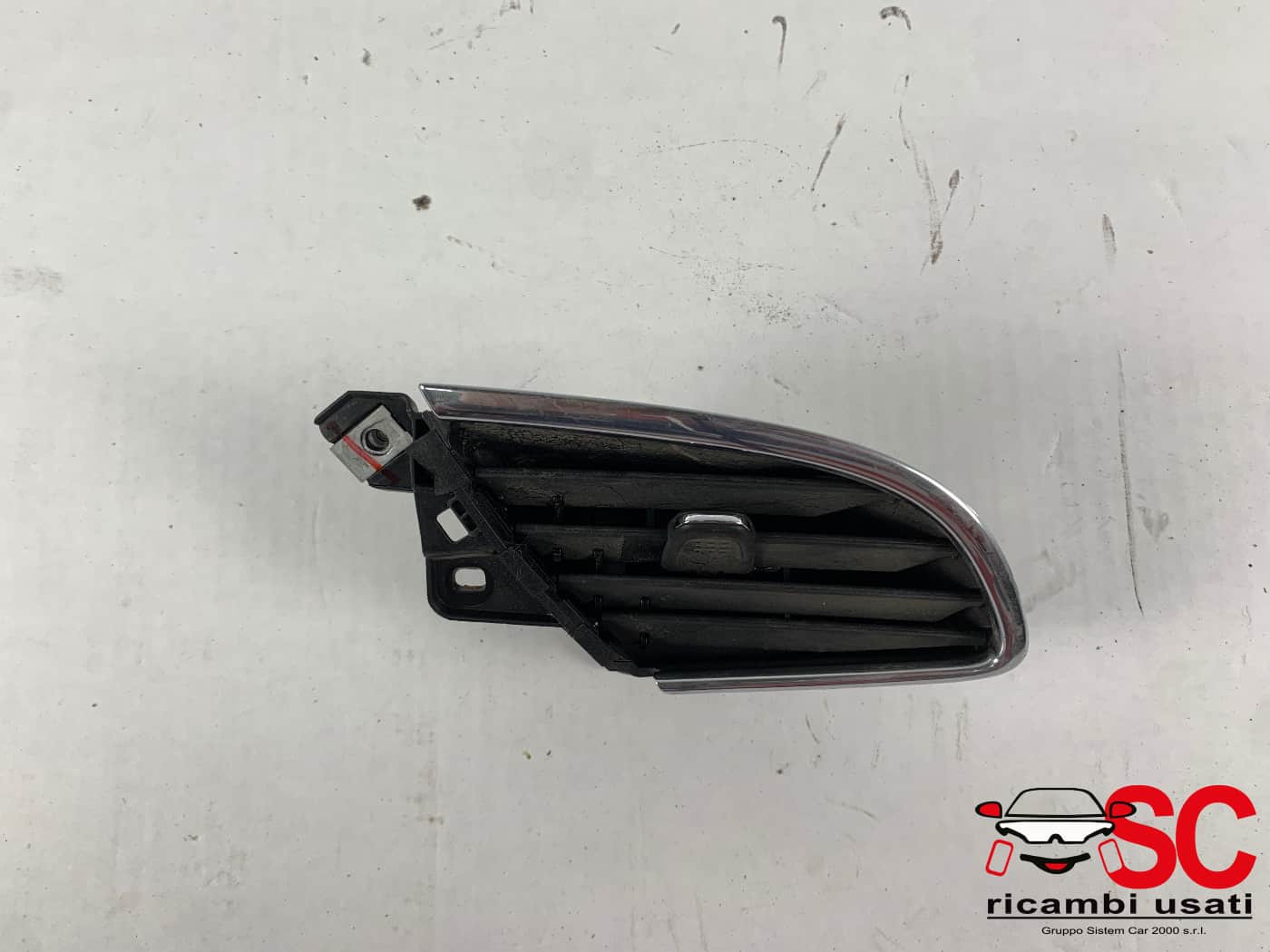 BOCCHETTA ARIA CRUSCOTTO SX OPEL Mokka X 42570817 (16>)