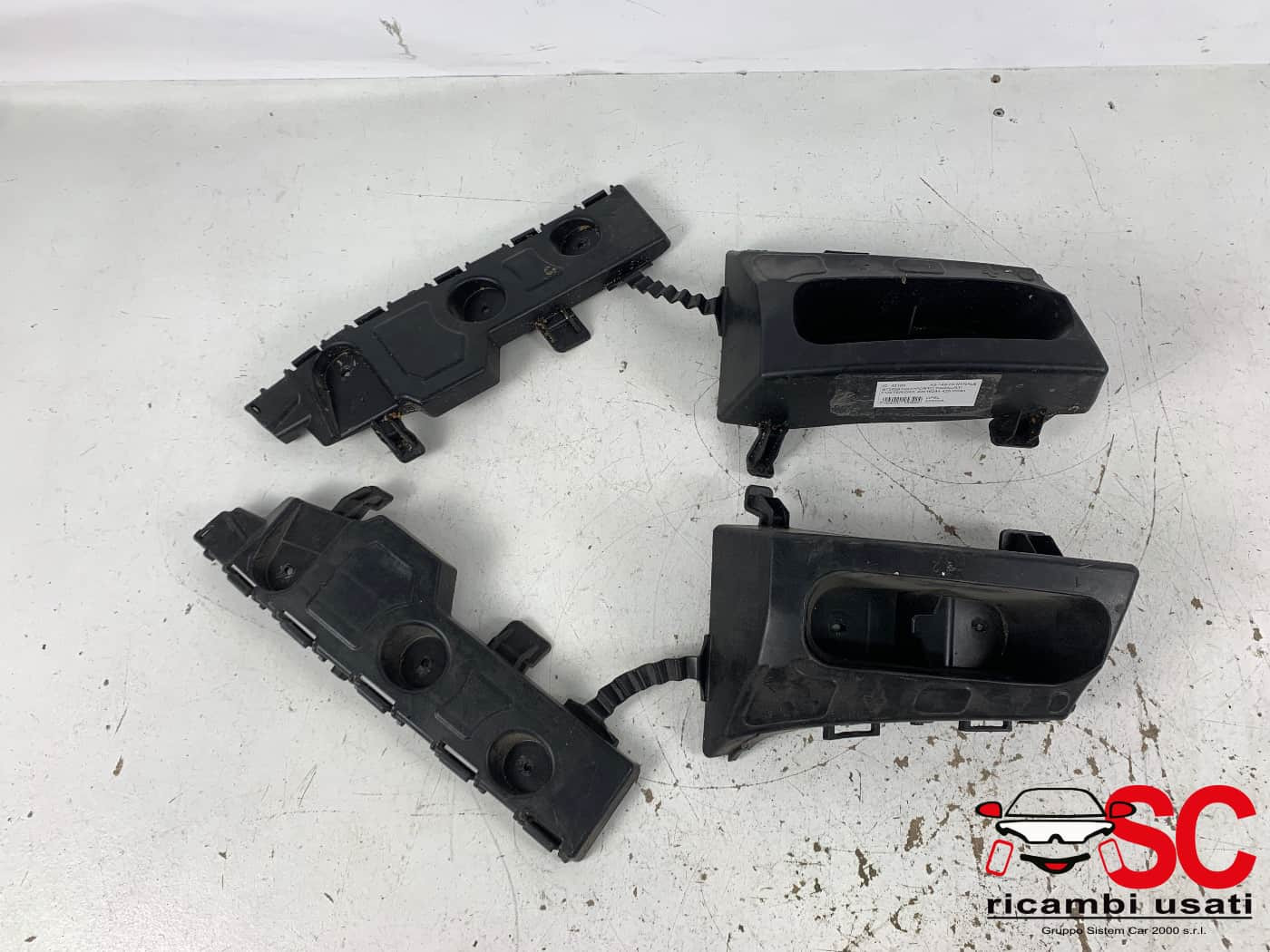 SUPPORTI PARAURTI POSTERIORE OPEL Mokka X 42616243 (16>)