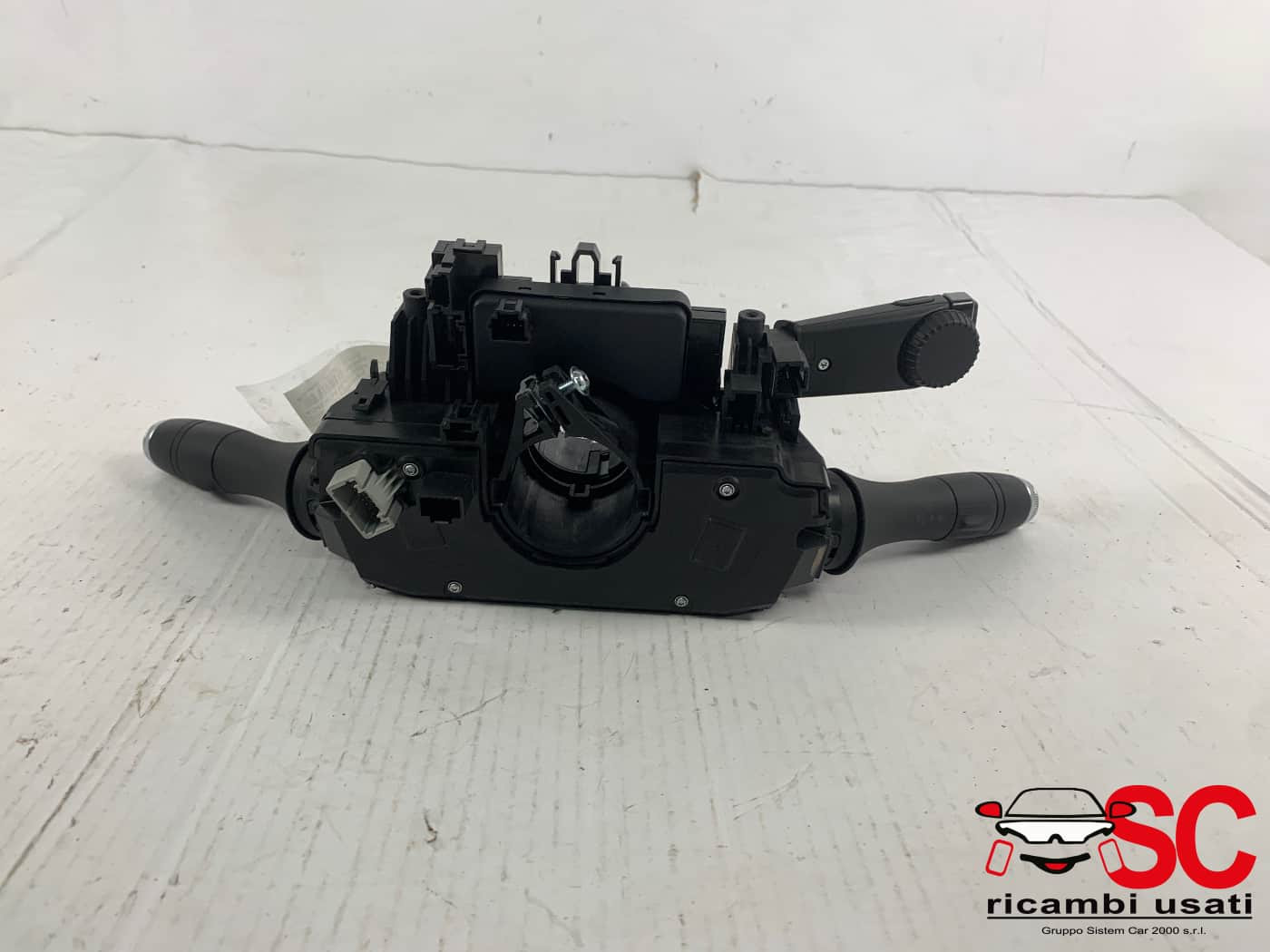 DEVIOLUCI RENAULT CLIO Serie V 255549585R (19>)