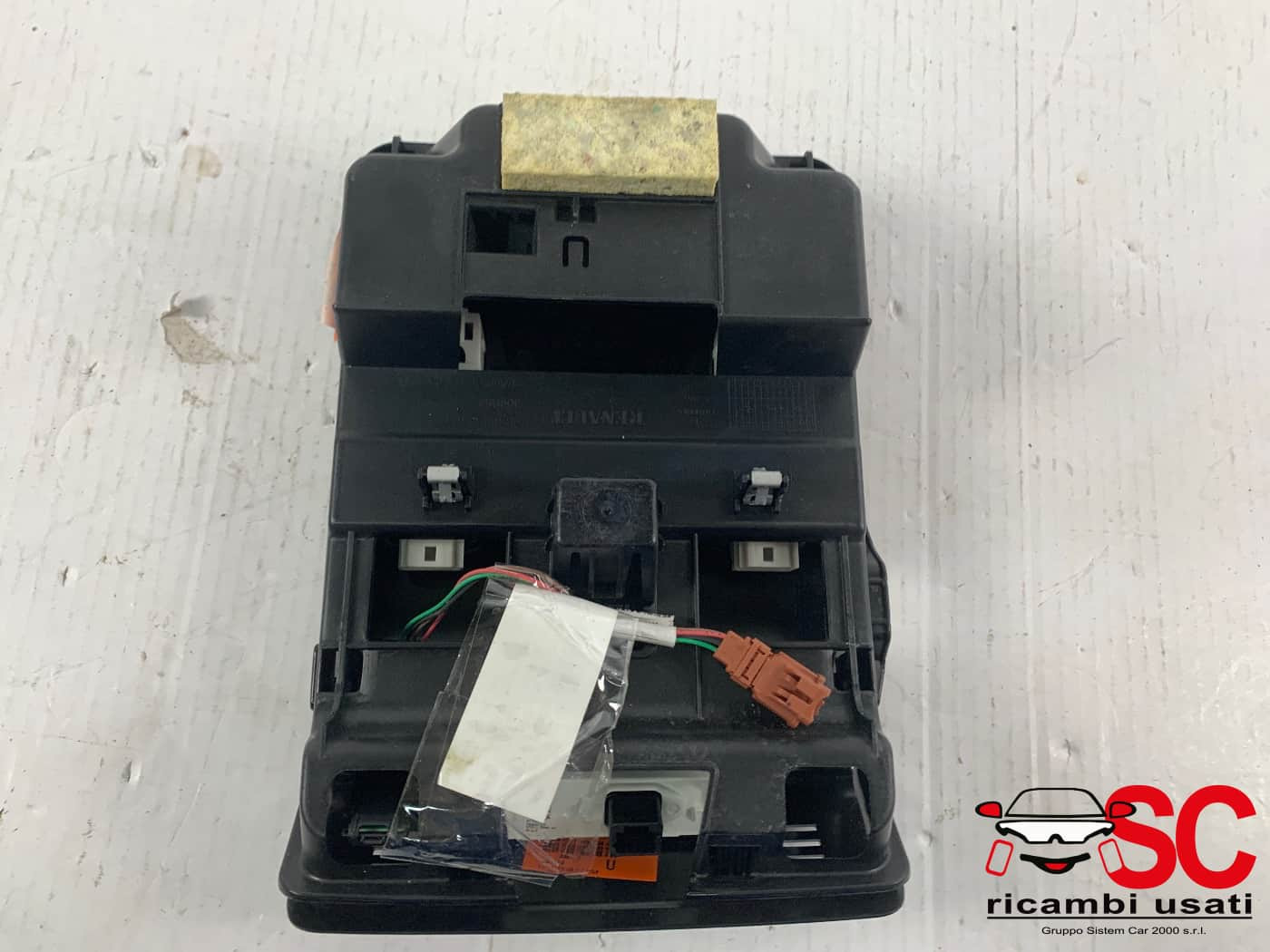 PLAFONIERA RENAULT CLIO Serie V 264307942R (19>)