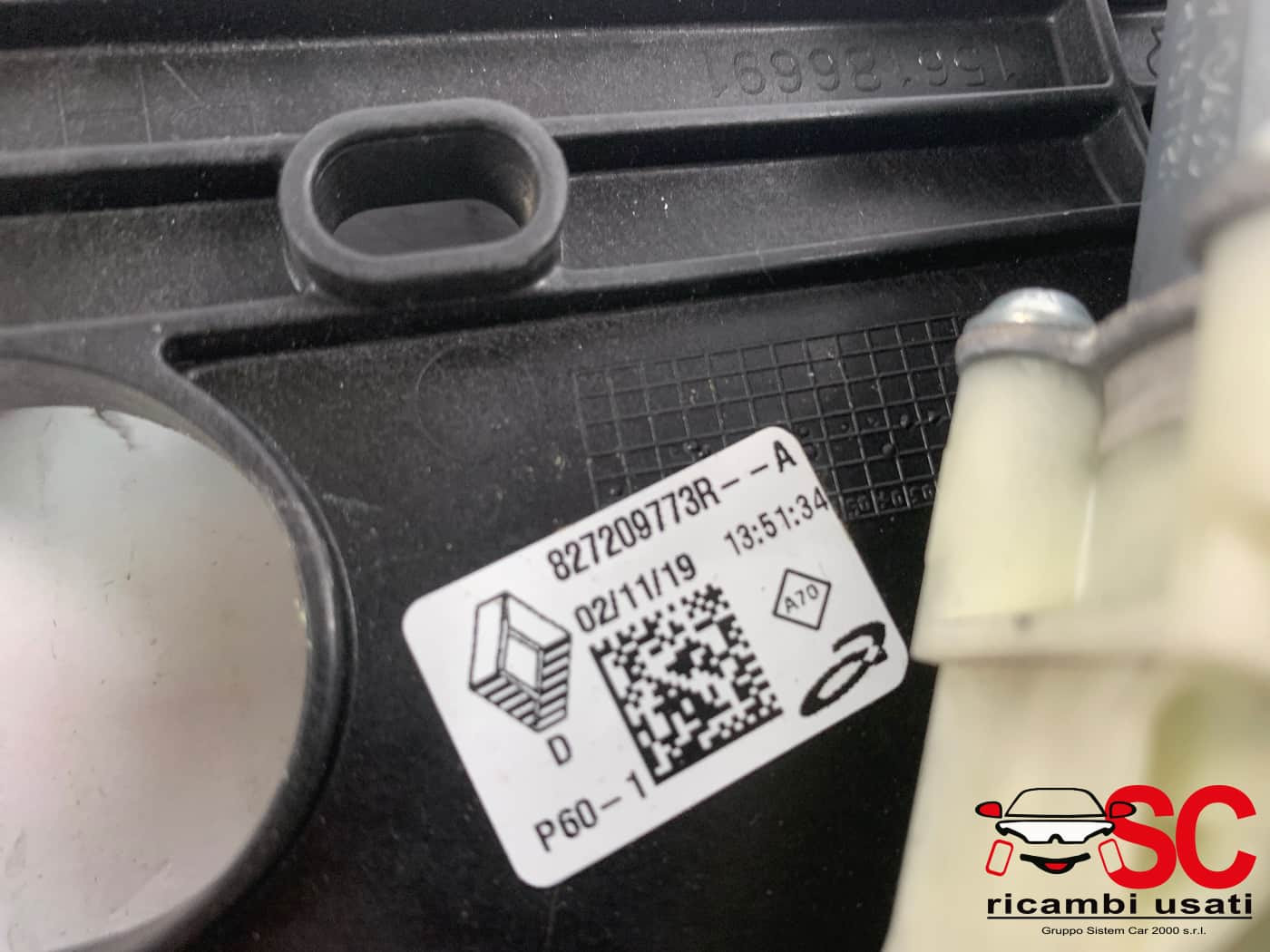 MOTORINO ALZAVETRO POSTERIORE DESTRA RENAULT CLIO Serie V 827209773R (19>)