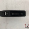 PULSANTE ALZAVETRO POSTERIORE DESTRO RENAULT CLIO Serie V 829509794R (19>)