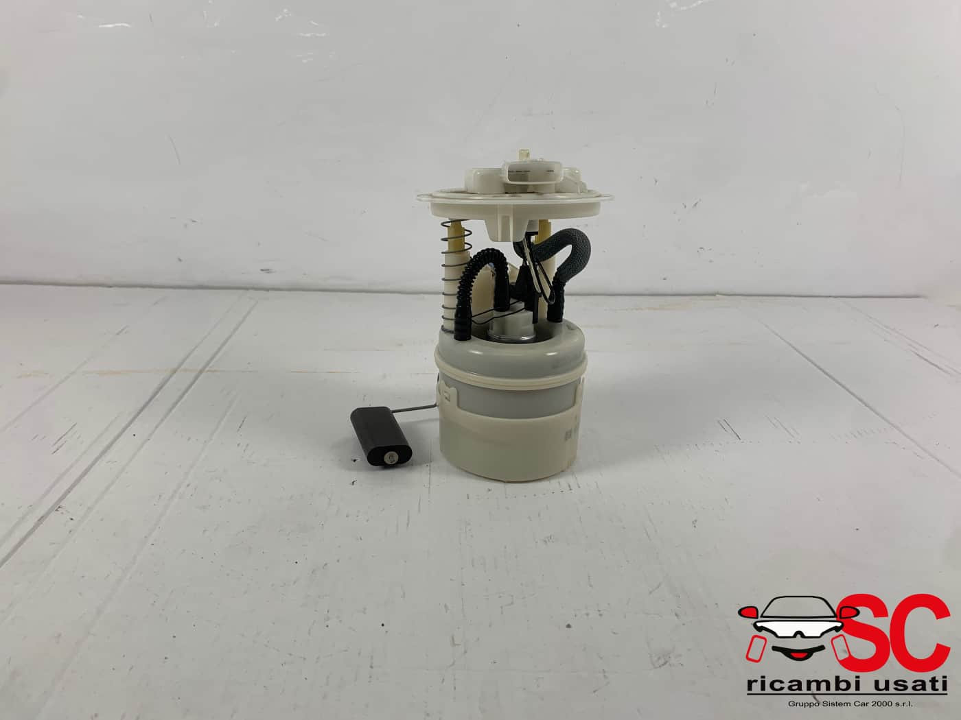 172021210R POMPA CARBURANTE RENAULT CLIO Serie V benzina