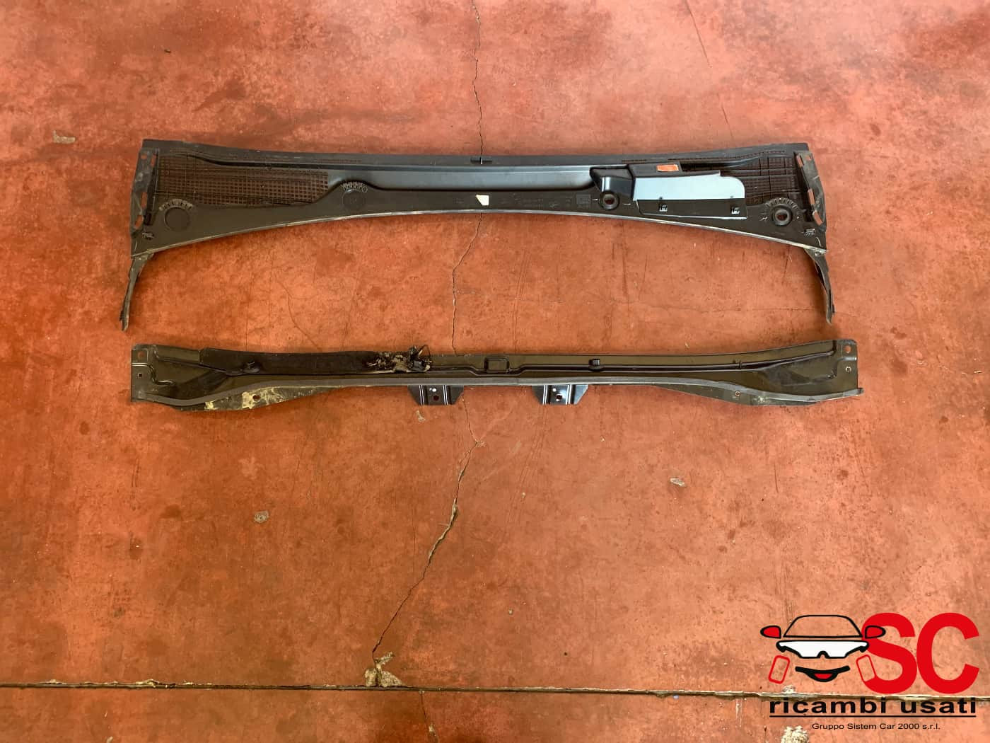 668118722R GRONDINA SOTTOPARABREZZA RENAULT CLIO Serie V benzina